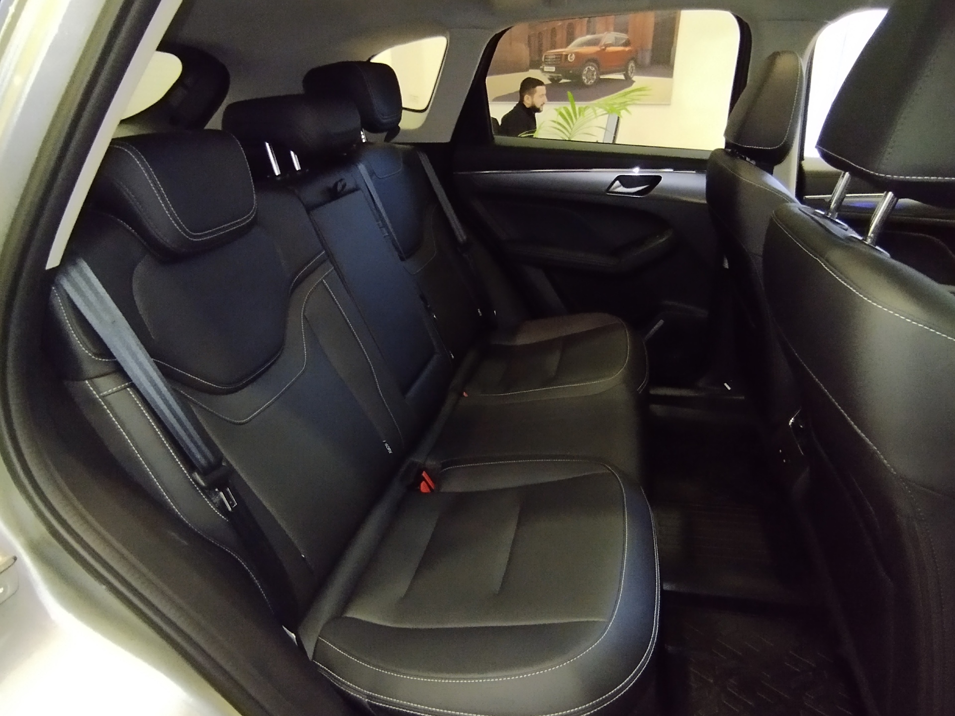 Фото Haval Jolion Tech+ 1.5T/150 7RT 4WD