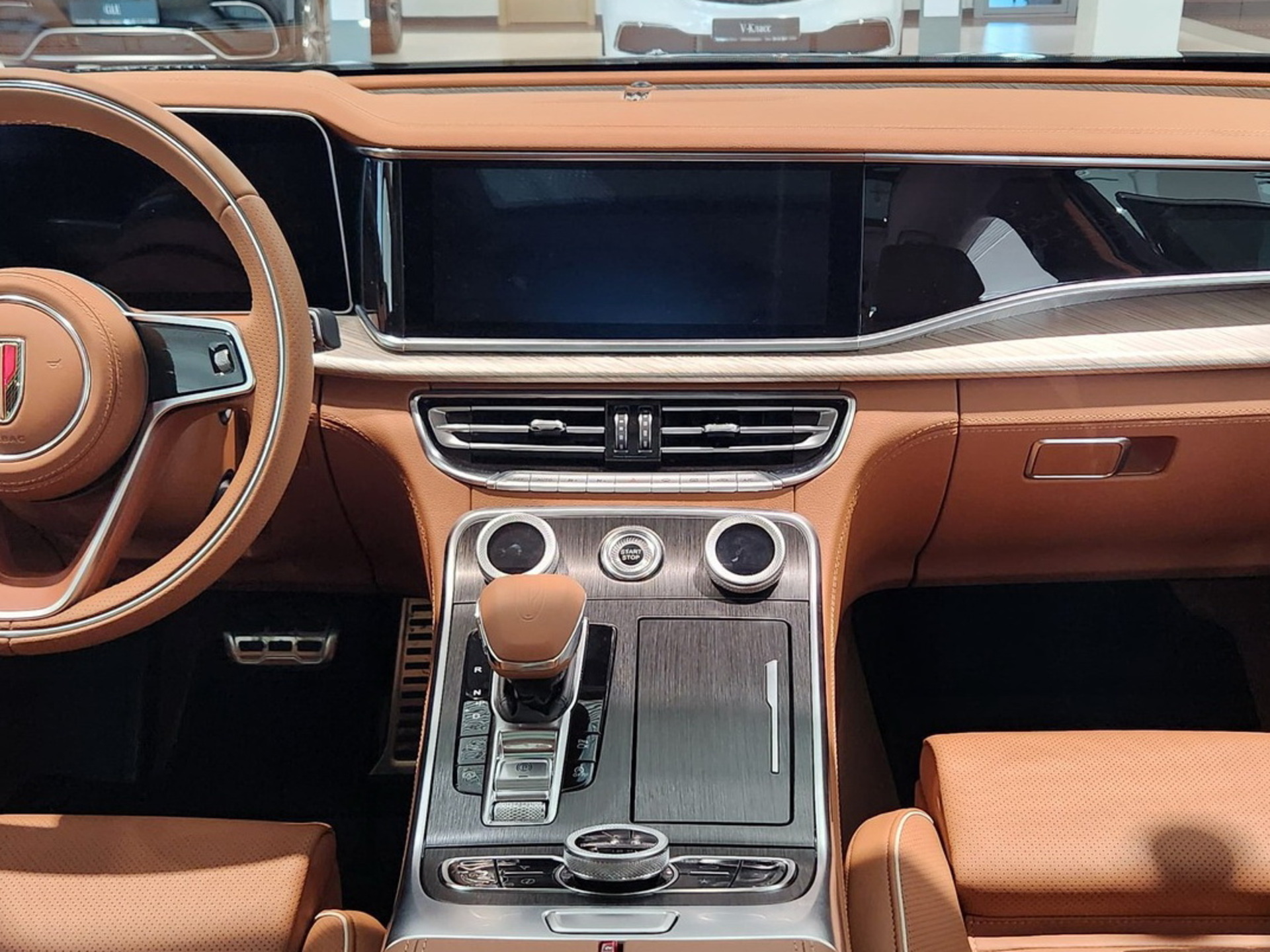 Фото Hongqi H9 Deluxe Single Color 2.0T/245 7RT RWD