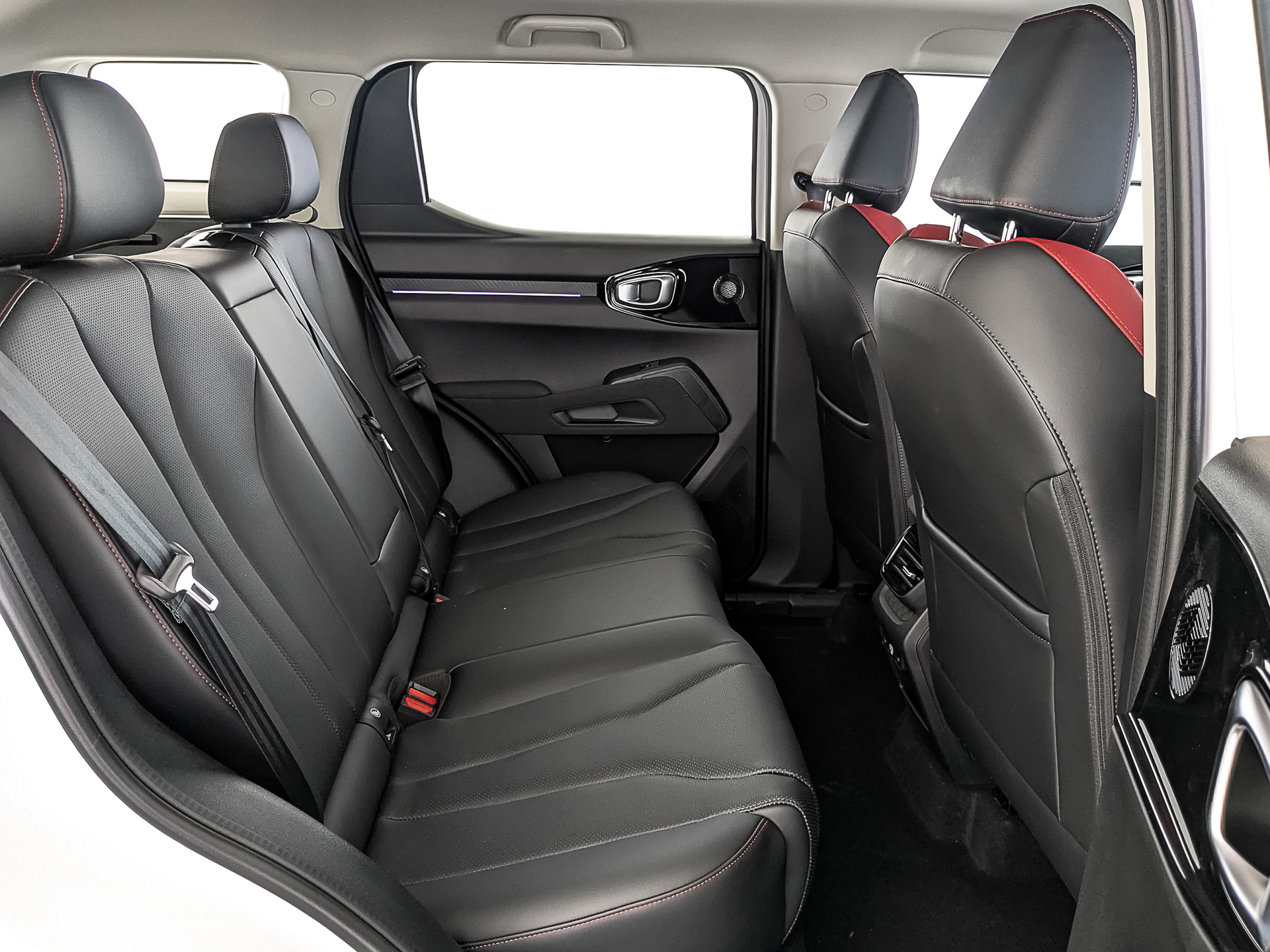 Фото Haval H3 Premium 1.5T/143 7RT 2WD