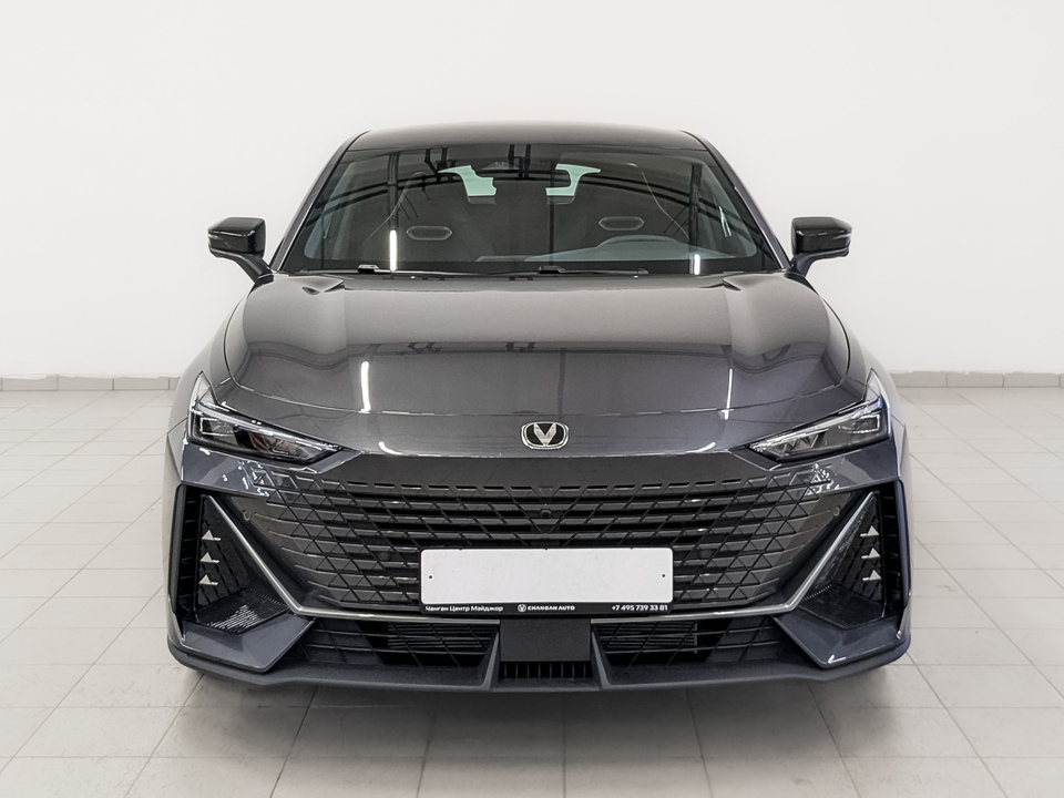 Changan UNI-V Техно 1.5T/181 7RT 5L