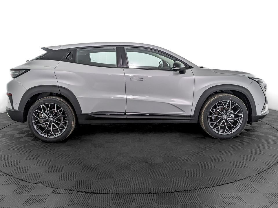Changan UNI-T Техно 1.5T/167 7RT Передний привод