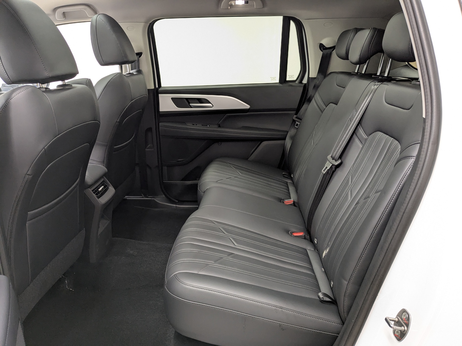 Фото Haval H5 Премиум 2.0T/200 8AT 4WD