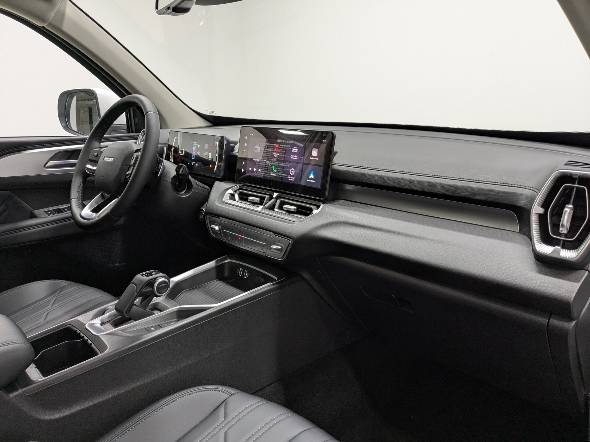 Фото Haval H5 Премиум 2.0T/200 8AT 4WD