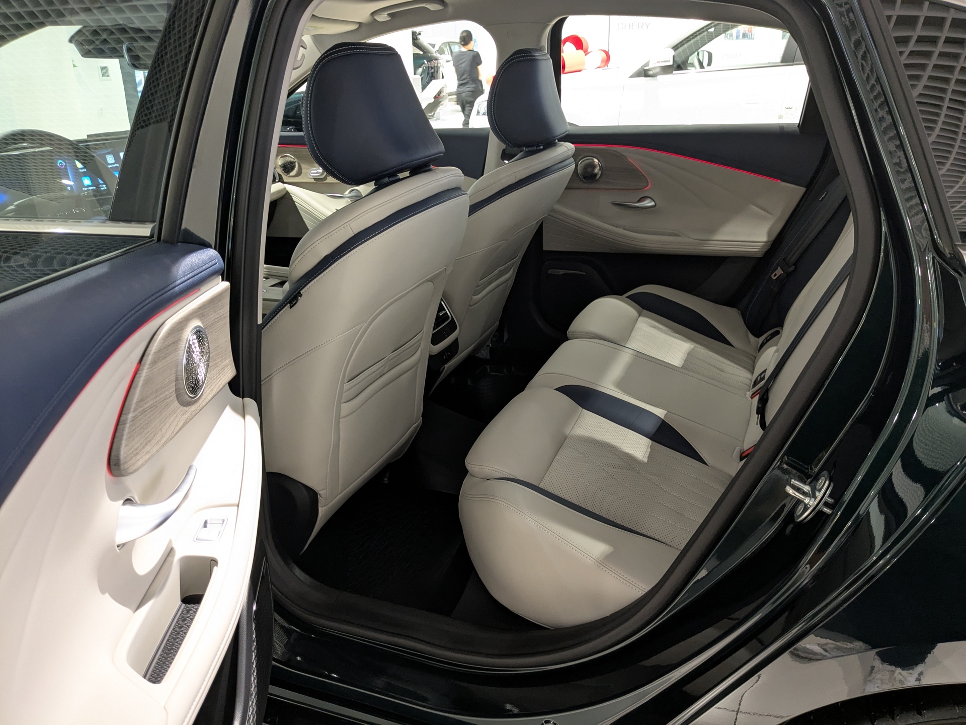 Фото Chery Arrizo 8 Ultra 1.6T/150 7RT