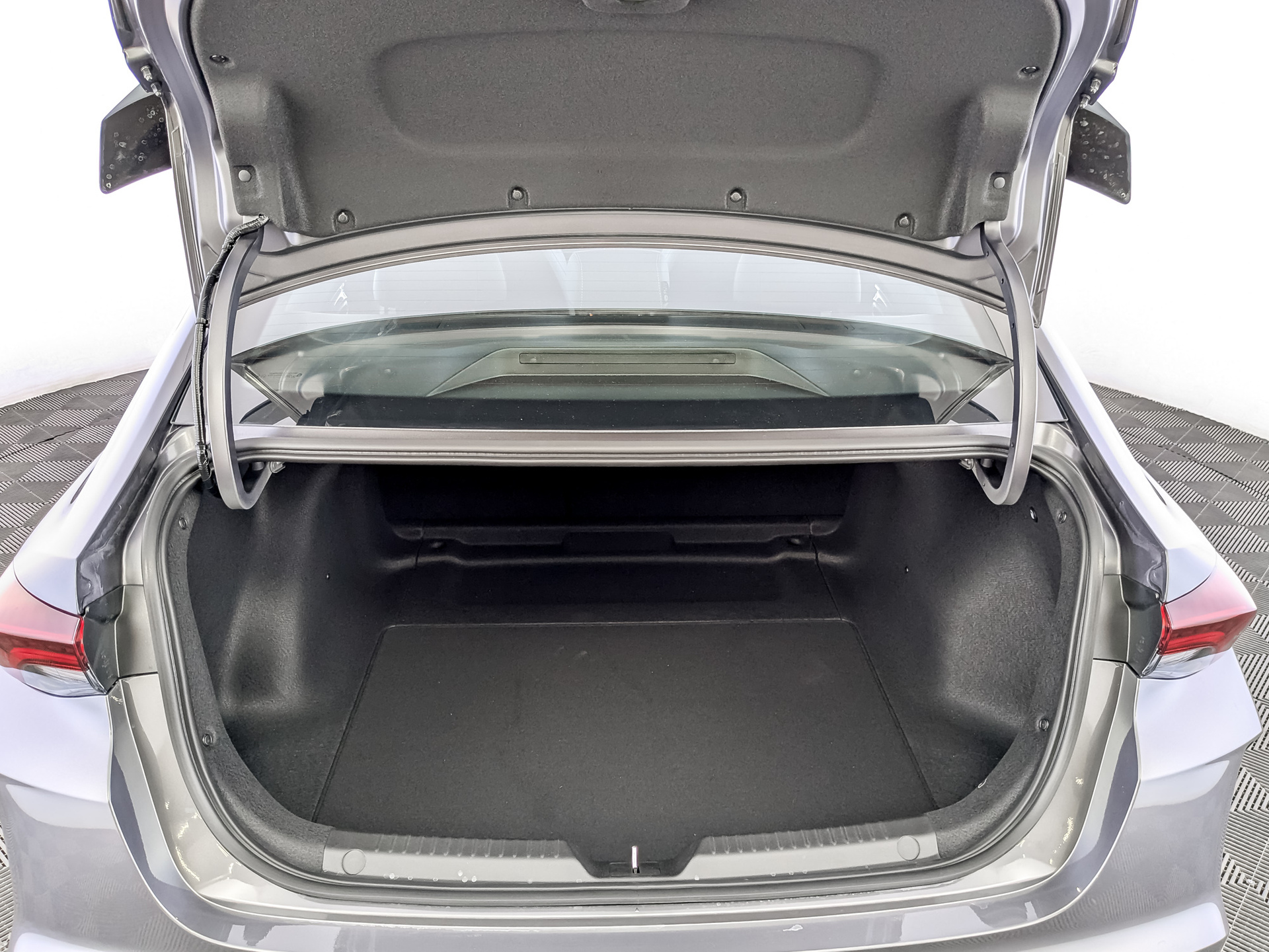Фото GAC Empow GL 1.5T/170 7RT 4D
