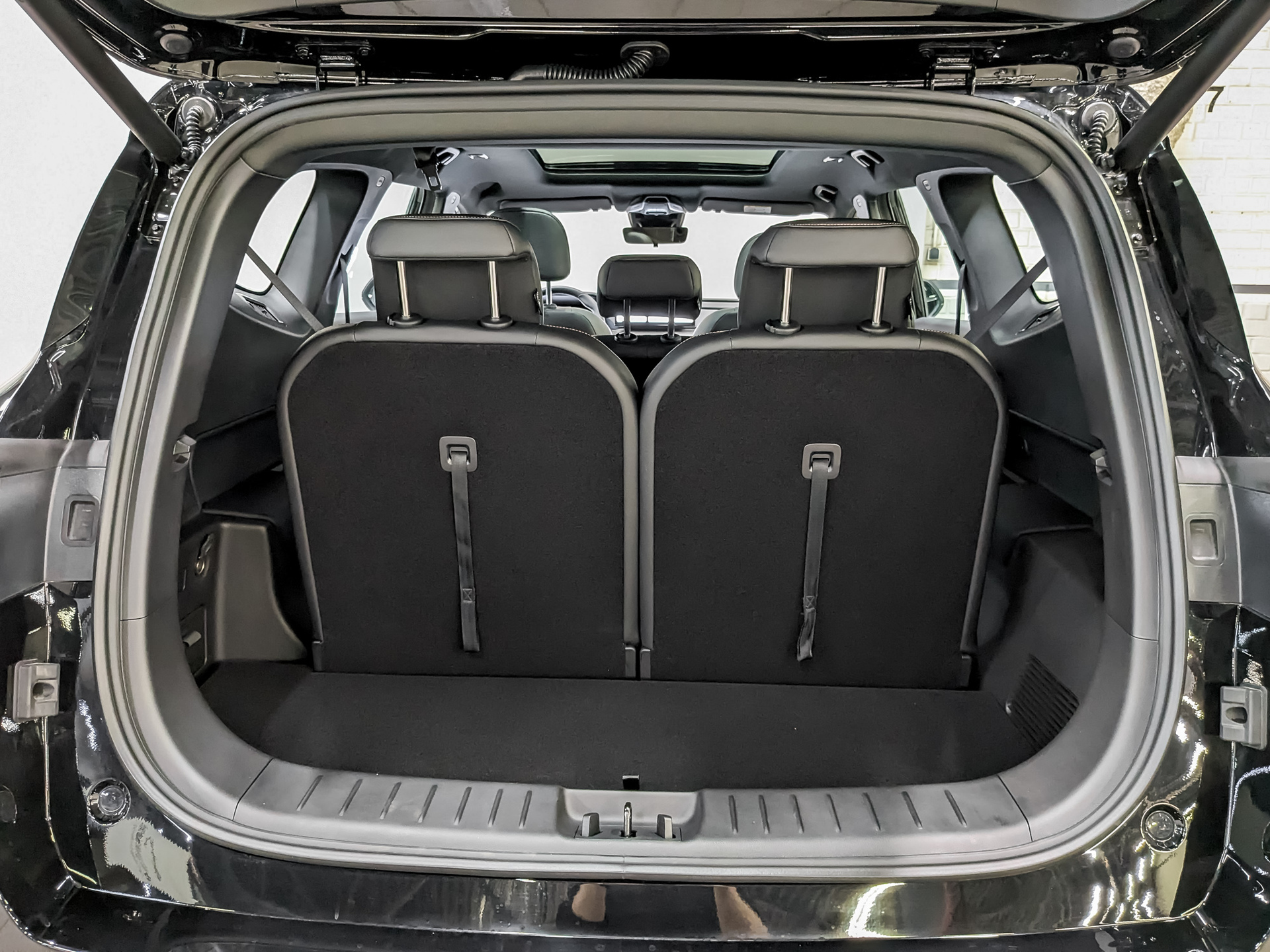 Фото Geely Okavango Flagship 2.0T/200 7RT 2WD