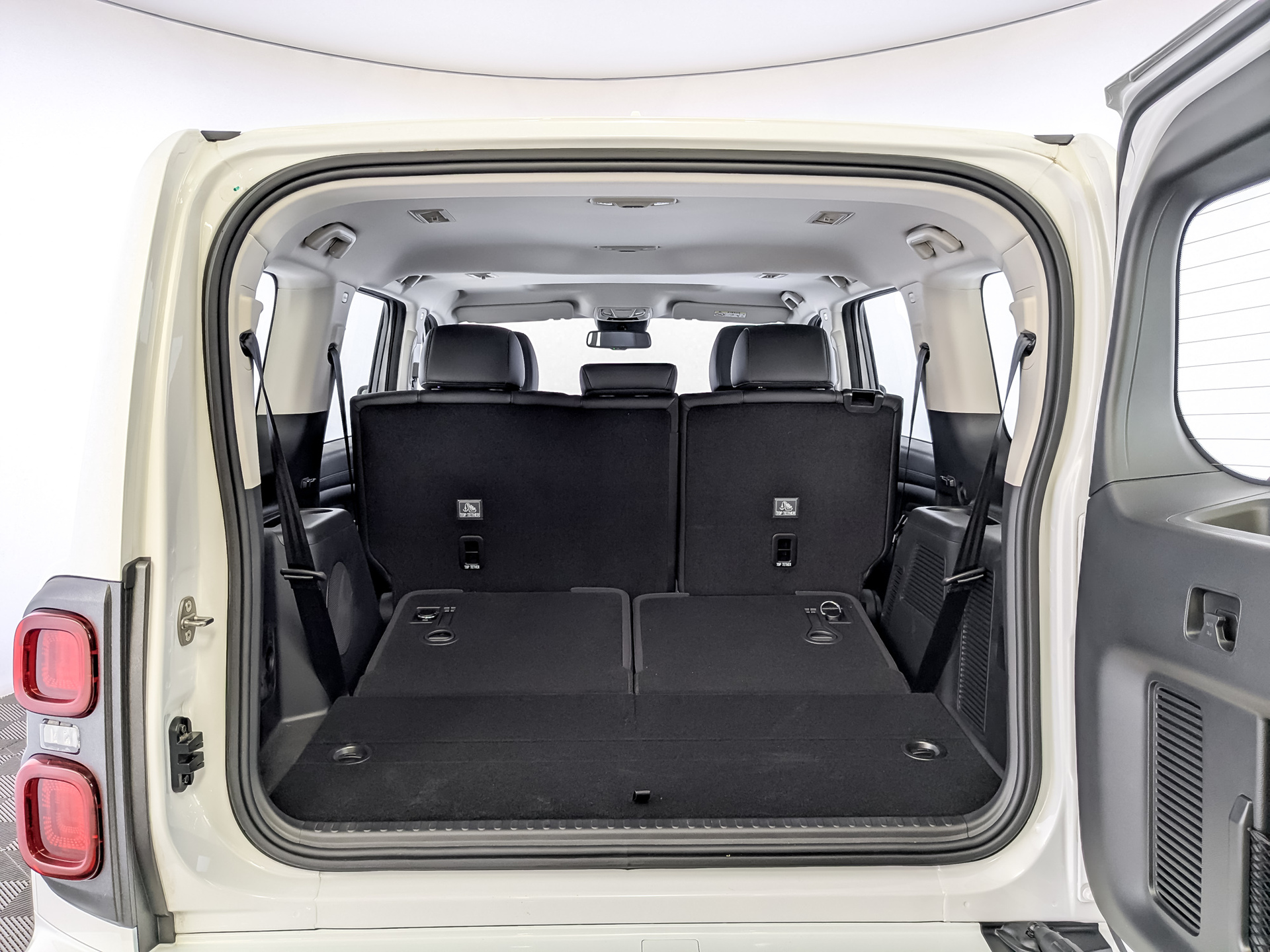 Фото Haval H9 Elite 2.0T/218 8AT 4WD