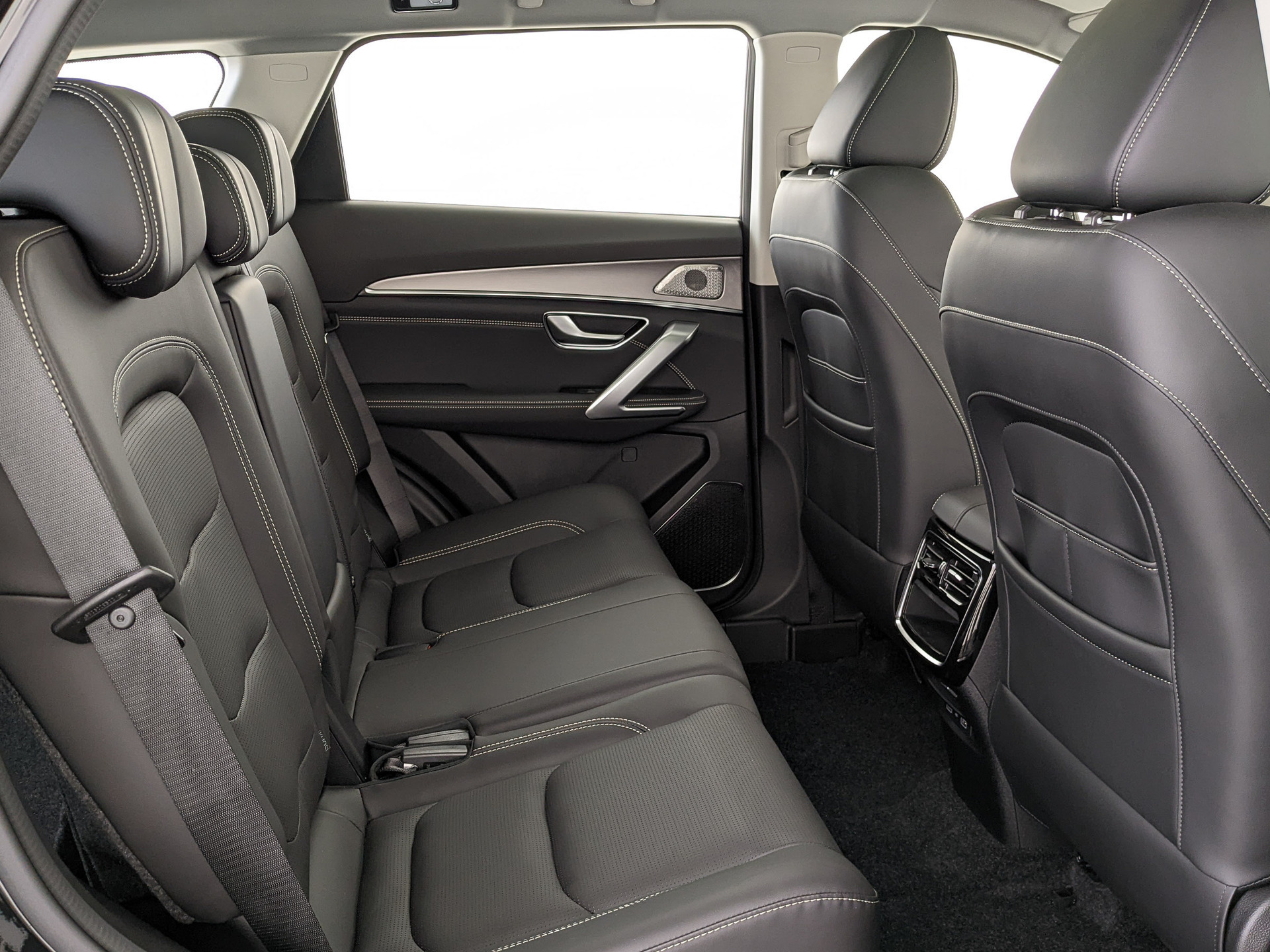 Фото Jetour X70 Plus Престиж (Luxury) 1.6T/190 7RT