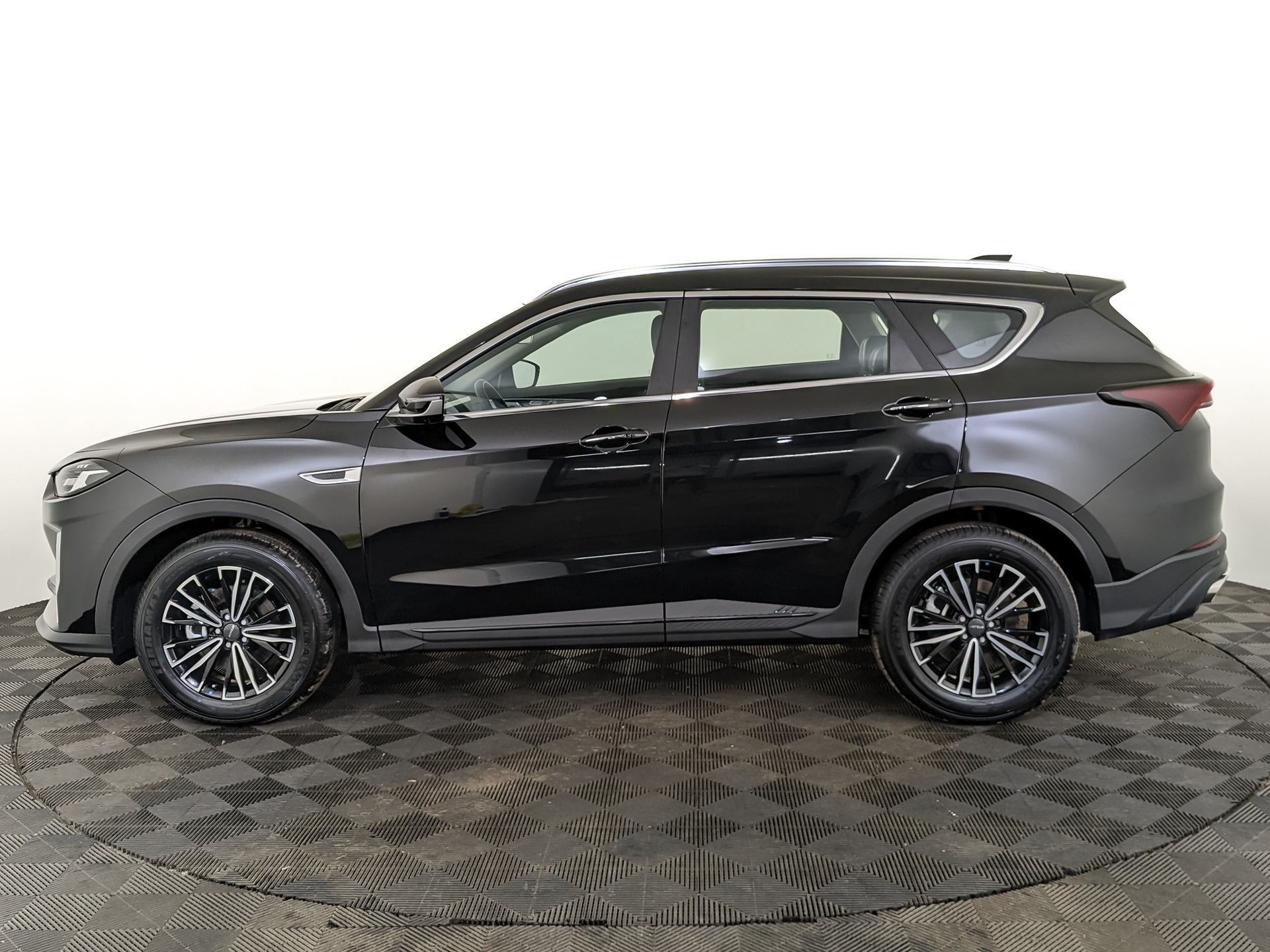 Фото Jetour X70 Plus Престиж (Luxury) 1.6T/190 7RT