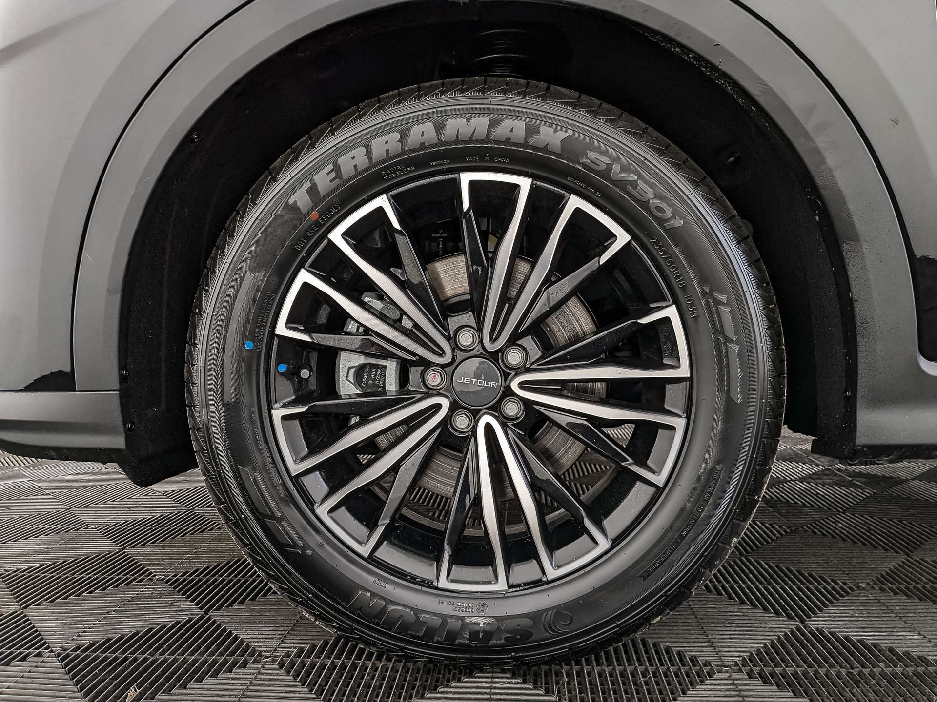 Фото Jetour X70 Plus Престиж (Luxury) 1.6T/190 7RT