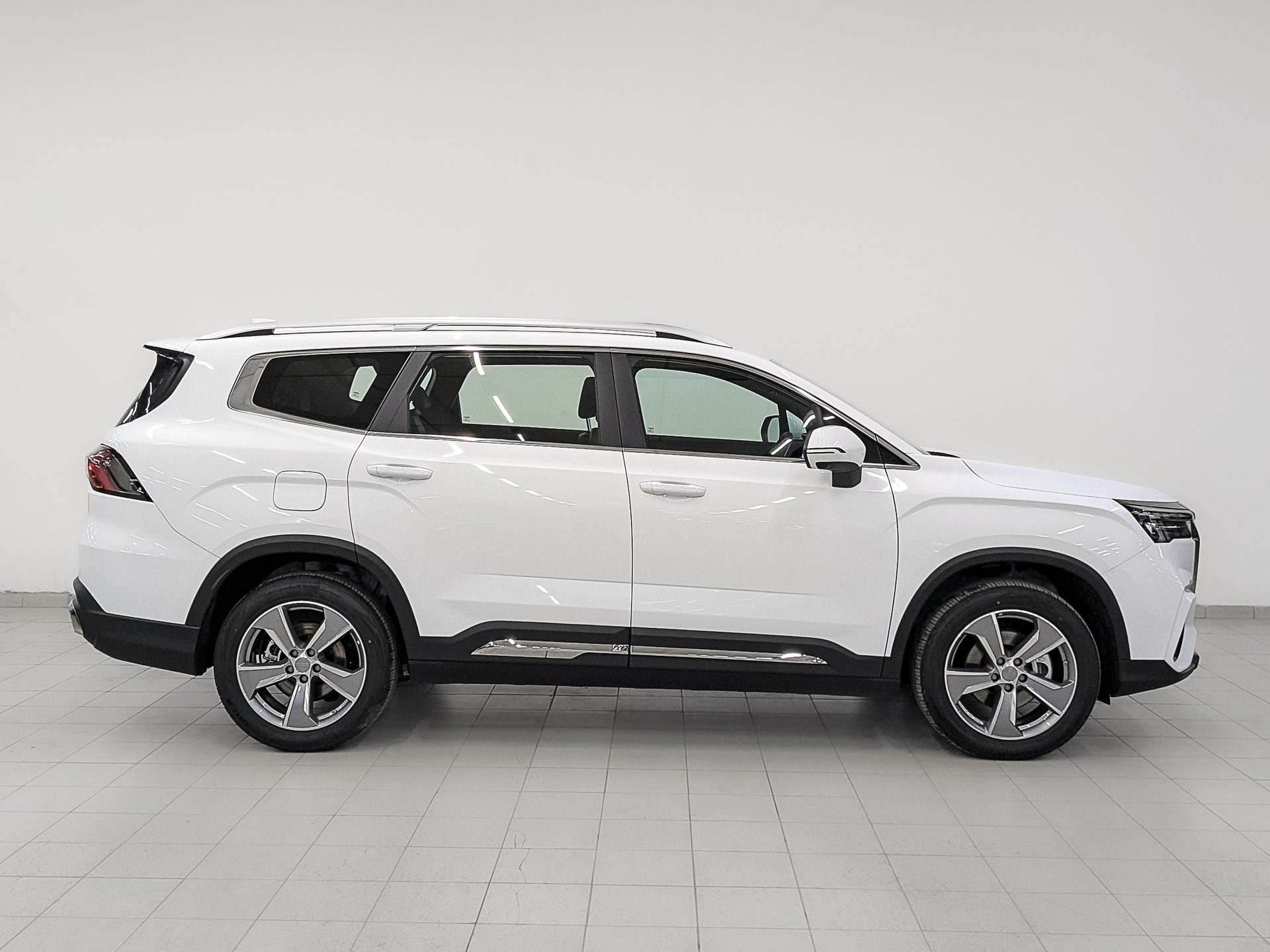 Фото Geely Okavango Flagship 2.0T/200 7RT 2WD