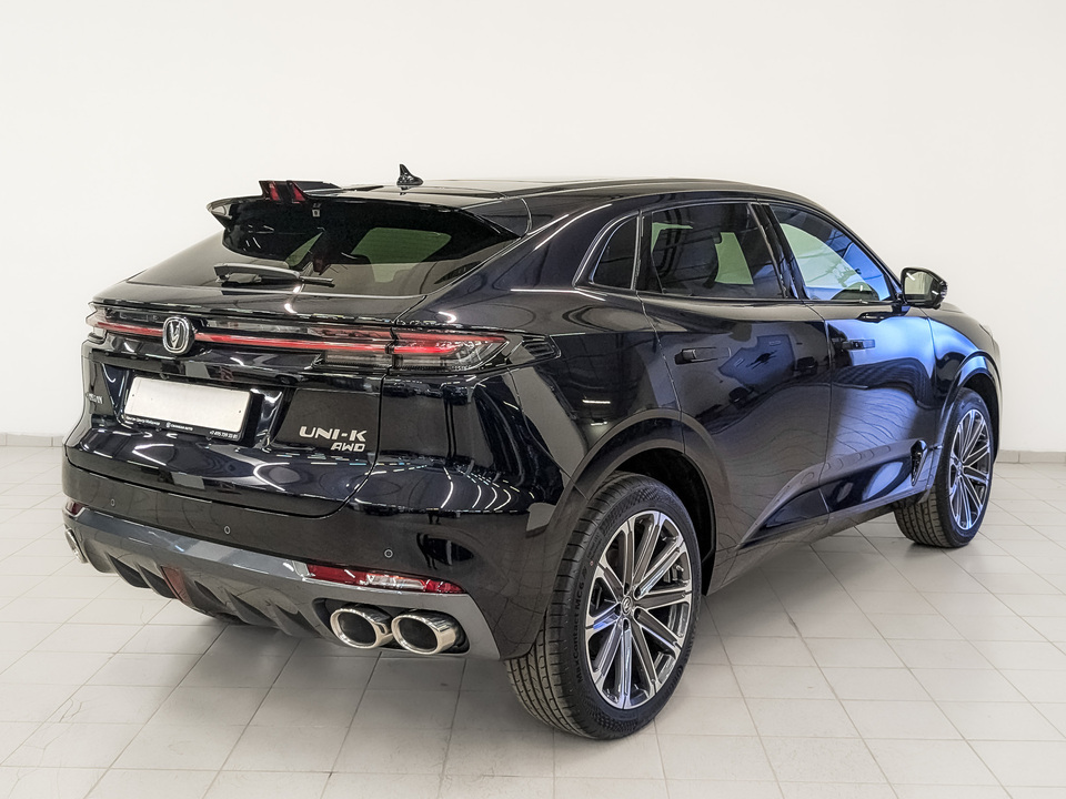 Changan UNI-K Tech 2.0T/226 8AT 4WD