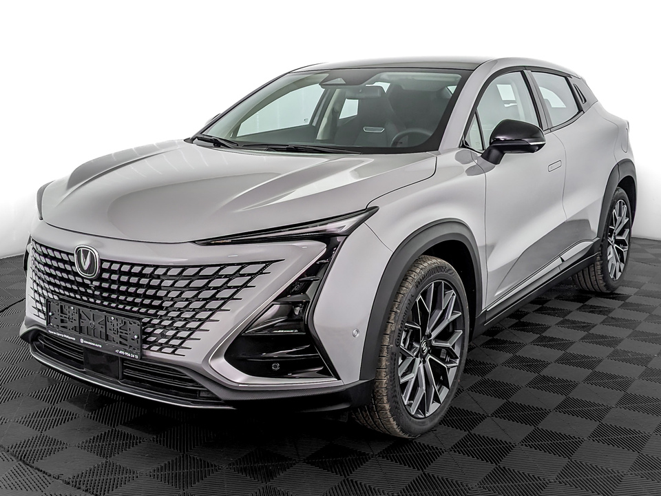 Changan UNI-T Техно 1.5T/167 7RT Передний привод