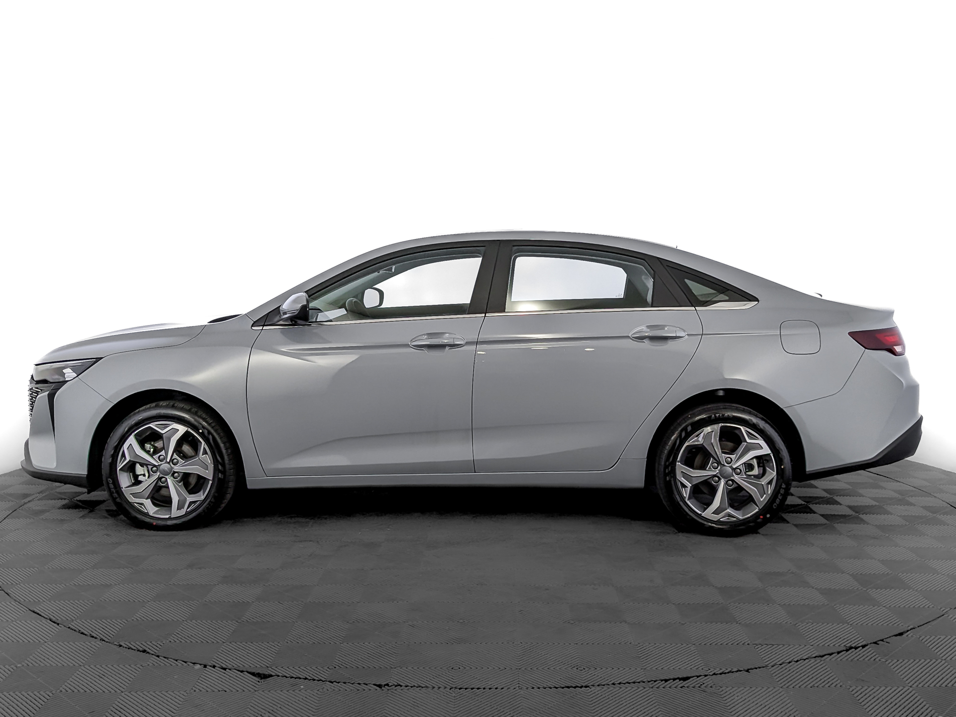 Фото Livan S6 Pro Premium 1.5T/147 7RТ 4D