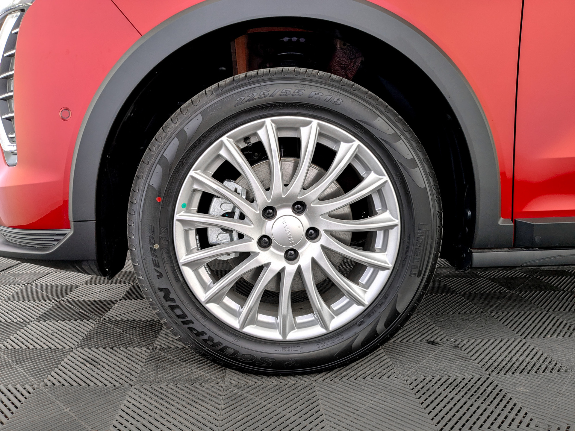 Фото Haval Jolion Tech+ 1.5T/150 7RT 4WD