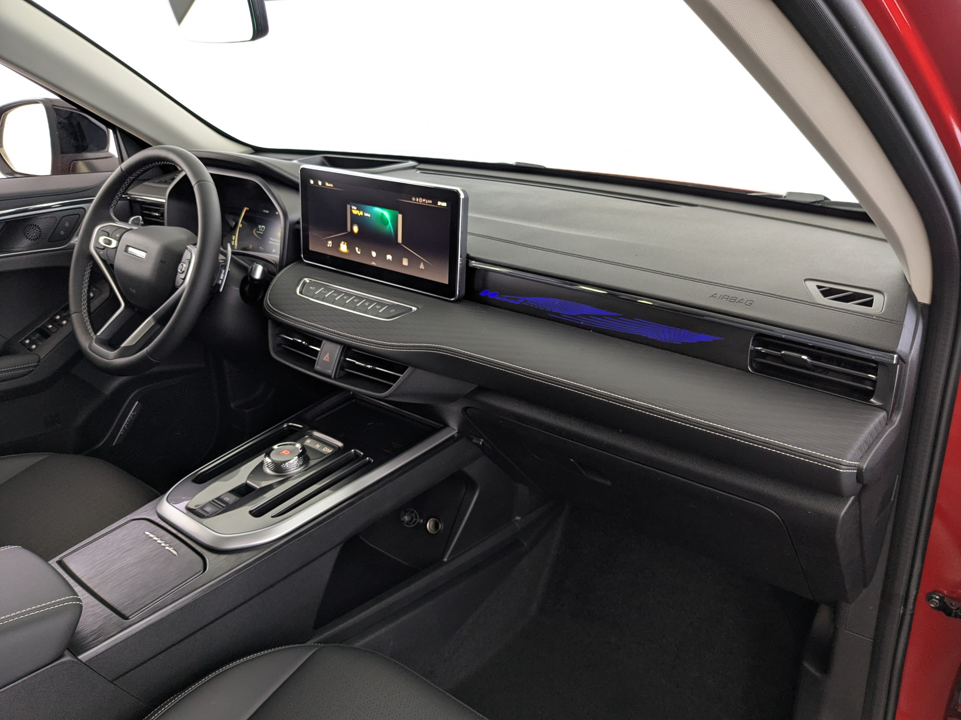 Фото Haval Jolion Tech+ 1.5T/150 7RT 4WD