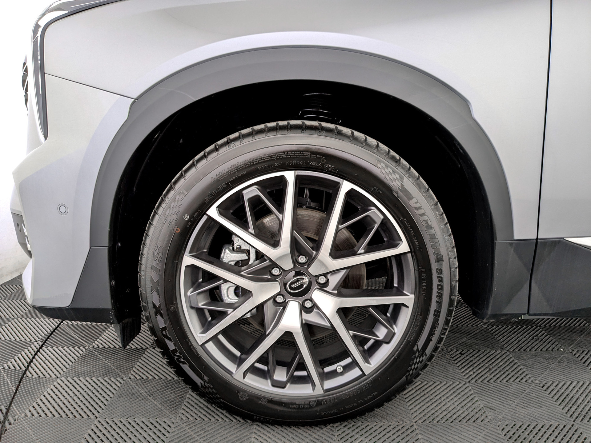 Фото GAC GS8 GX Premium 2.0T/231 8AT 4WD