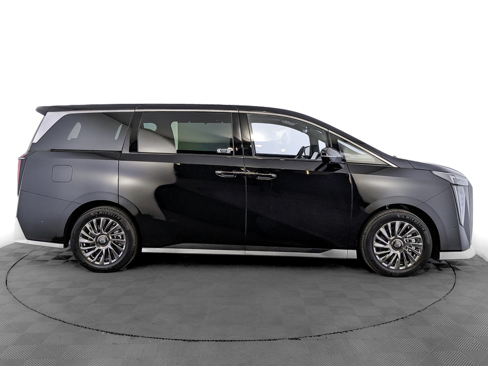 GAC M8 GX Premium 2.0T/231 8AT 7S