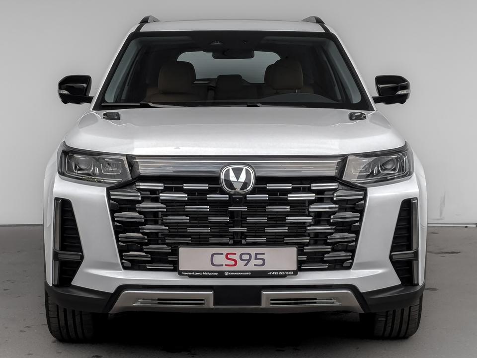Changan CS95FL Техно 2.0T/226 8AT Полный привод