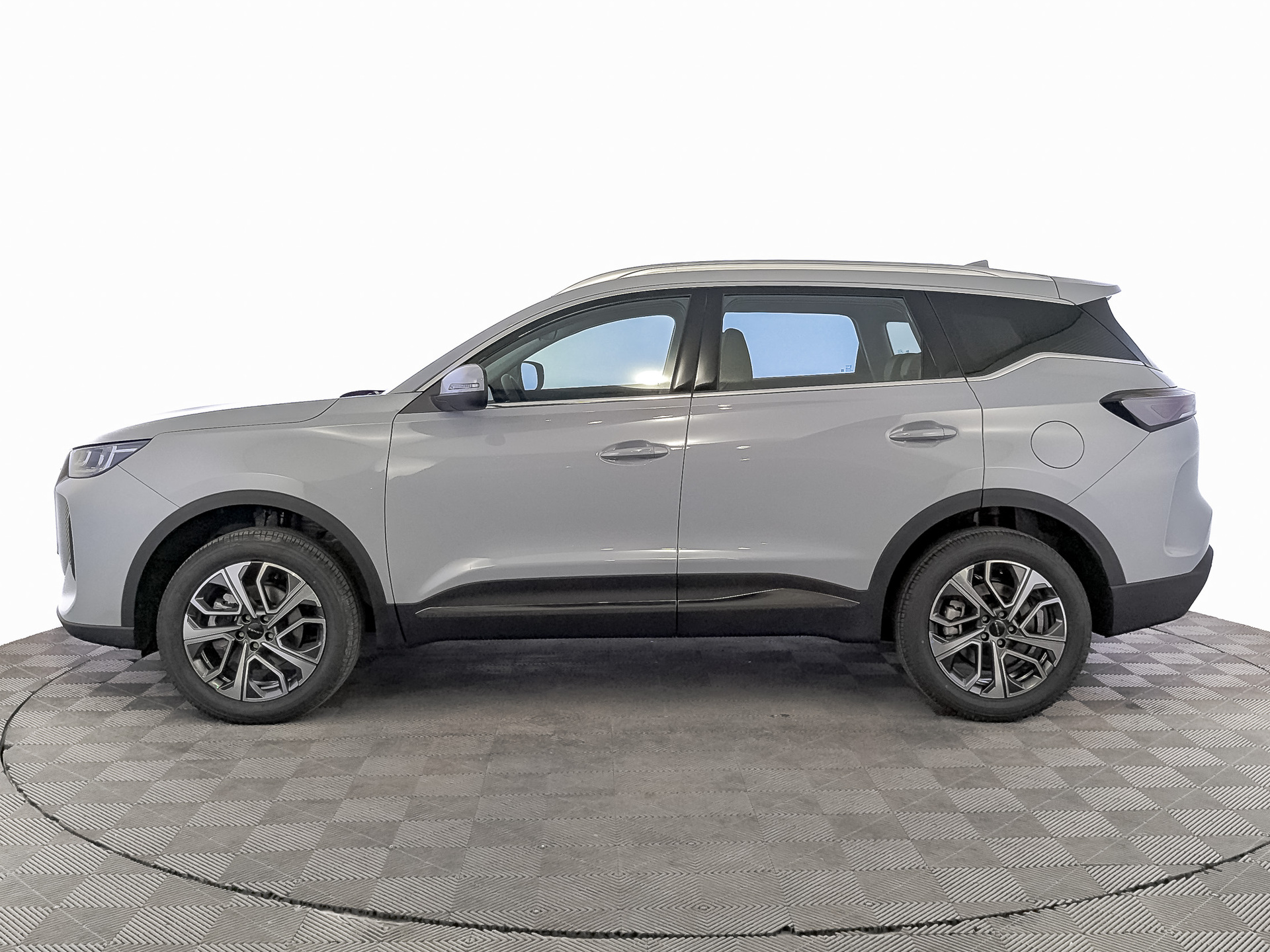 Фото Tenet T7 Актив 1.6T/150 7RT 2WD