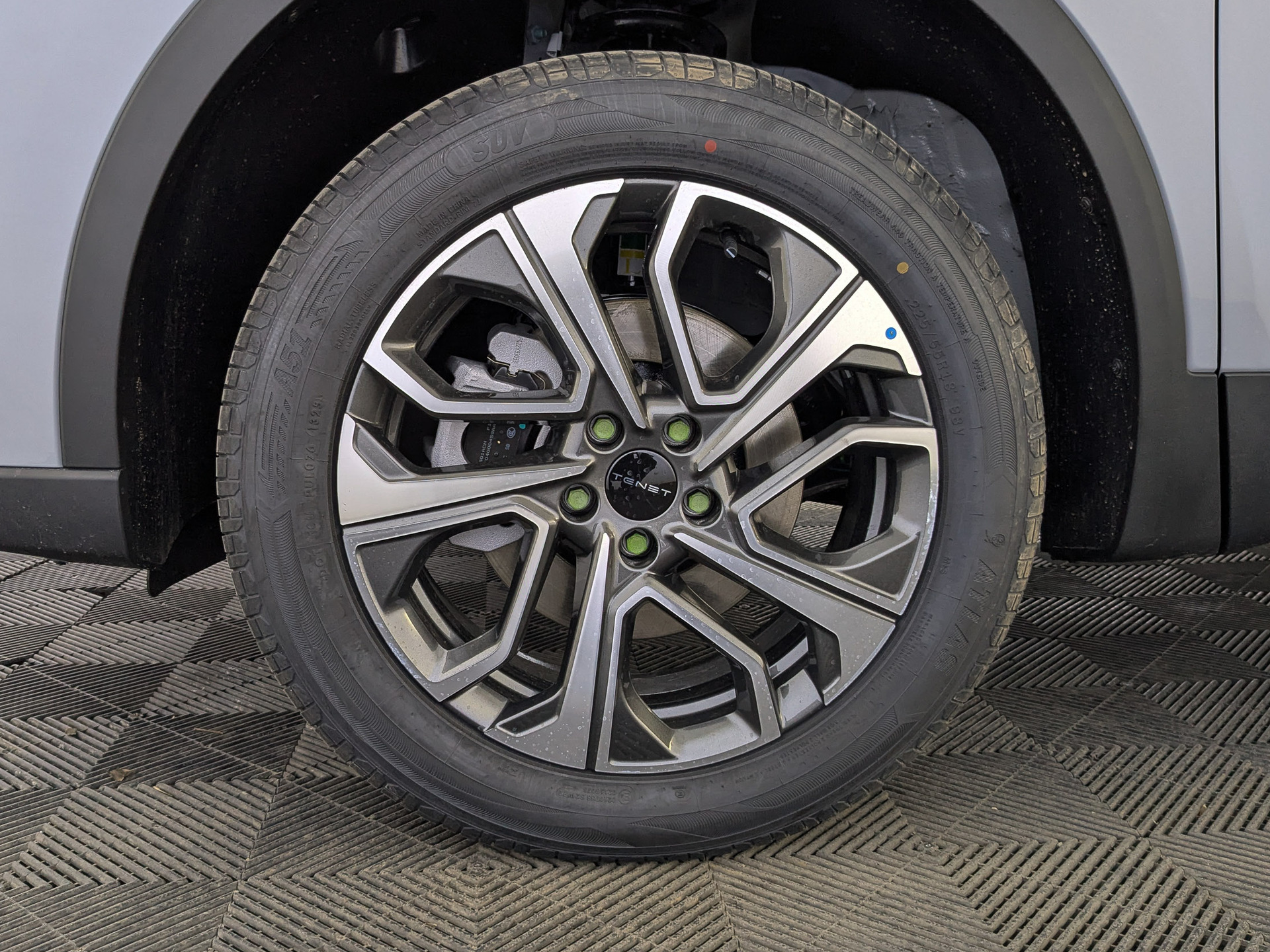 Фото Tenet T7 Актив 1.6T/150 7RT 2WD