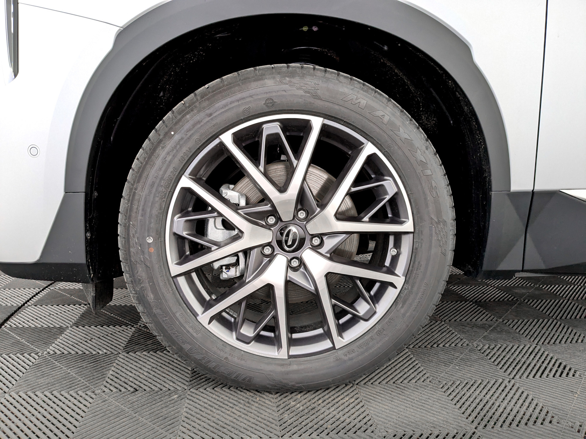 Фото GAC GS8 GX Premium 2.0T/231 8AT 4WD
