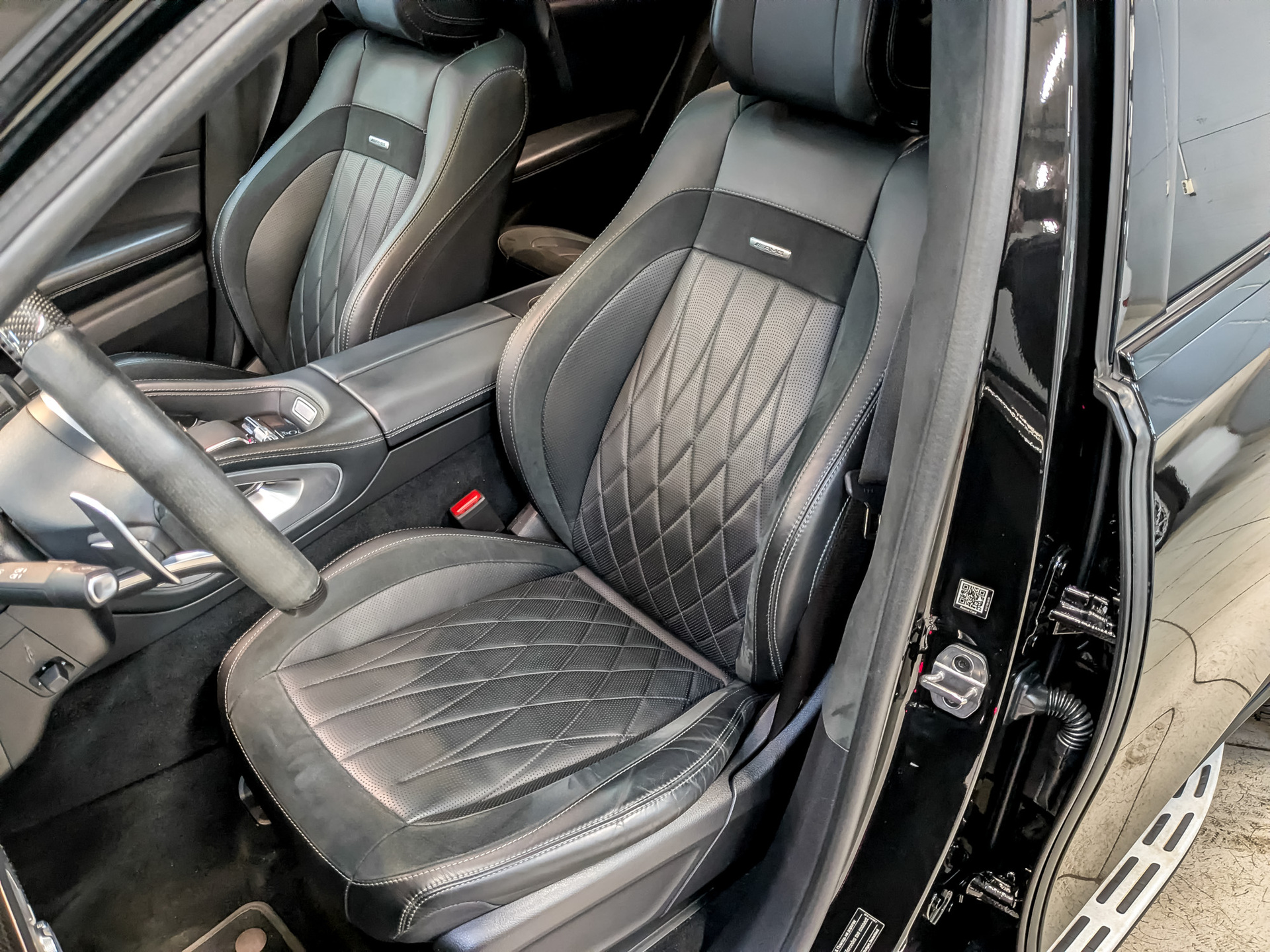 MERCEDES-BENZ GLS 63 AMG 4M 4.00 (626 л.с), автомат, 2021, пробег 81 045 км