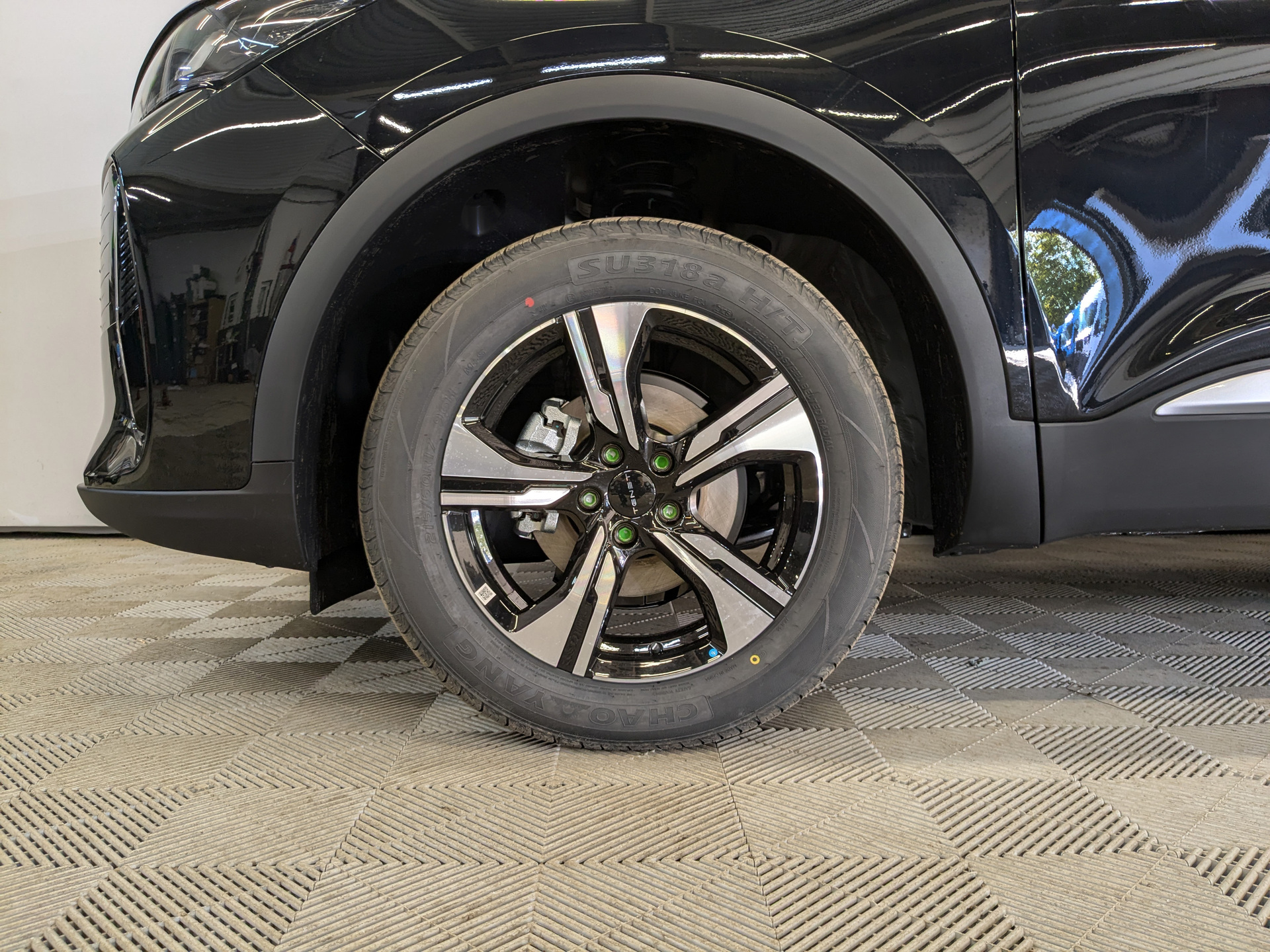 Фото Tenet T4 Active 1.5T/147 6RT 2WD