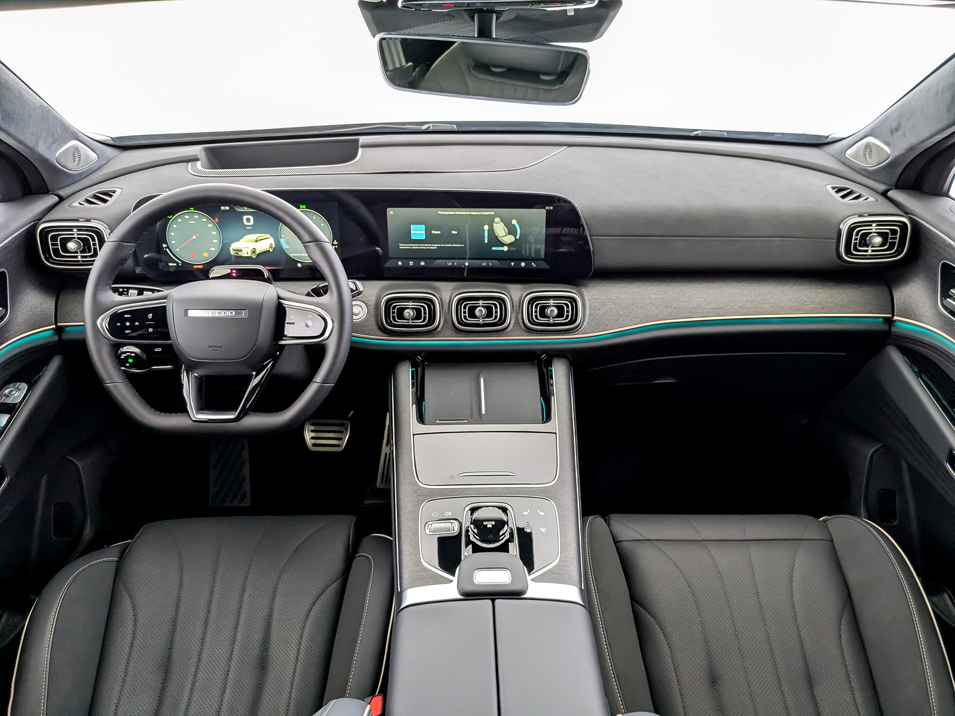 Фото JAECOO J8 Престиж 2.0T/249 7RT 4WD