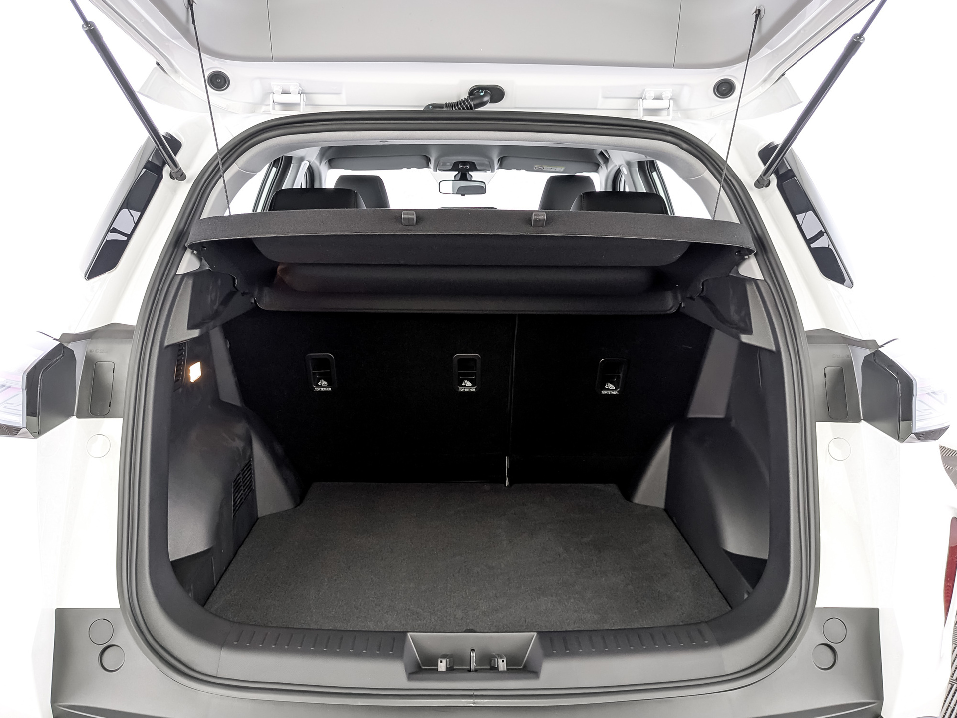 Фото Tenet T4 Prime 1.5T/147 6RT 2WD