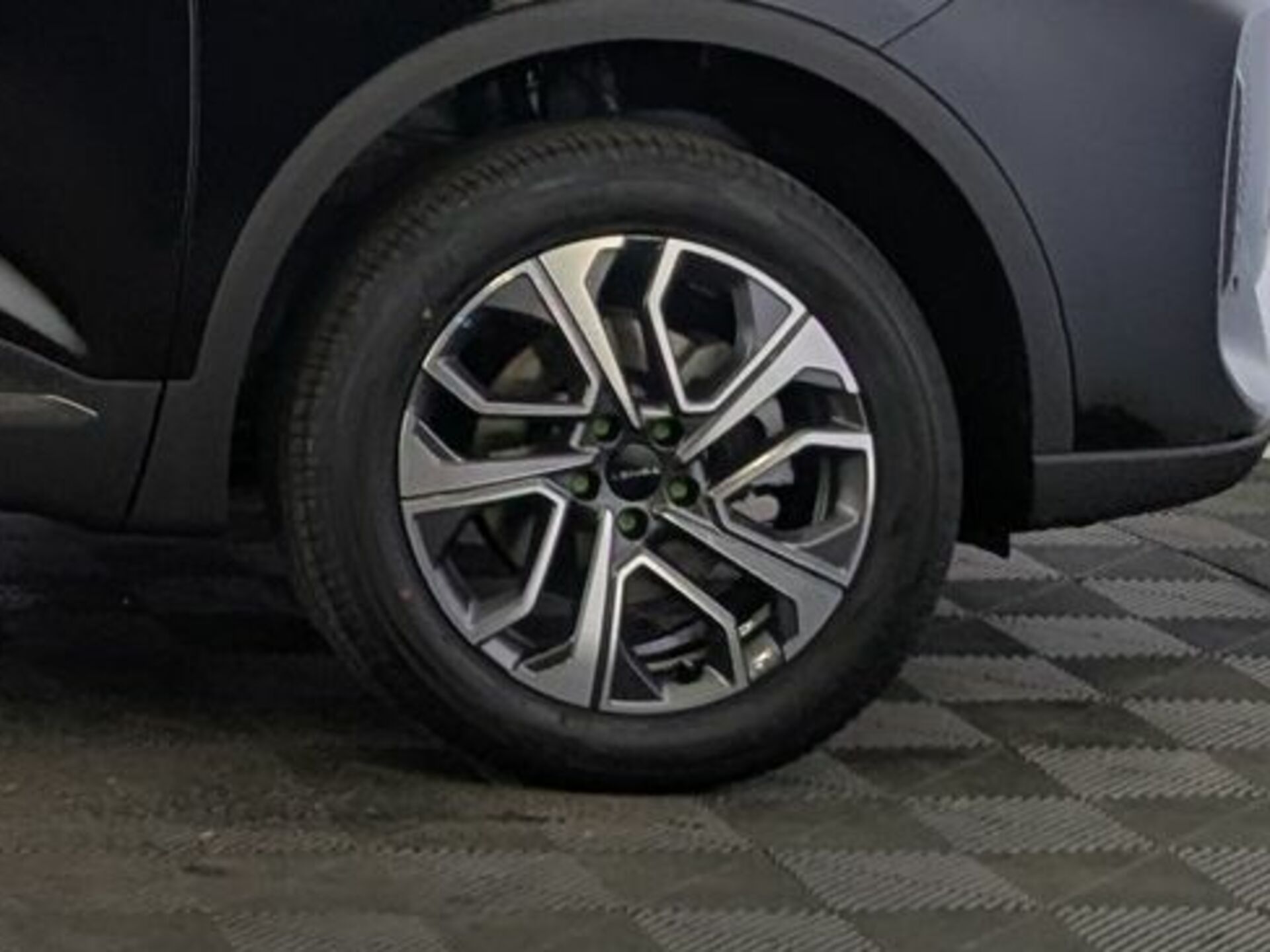 Фото Tenet T7 Прайм 1.6T/150 7RT 2WD