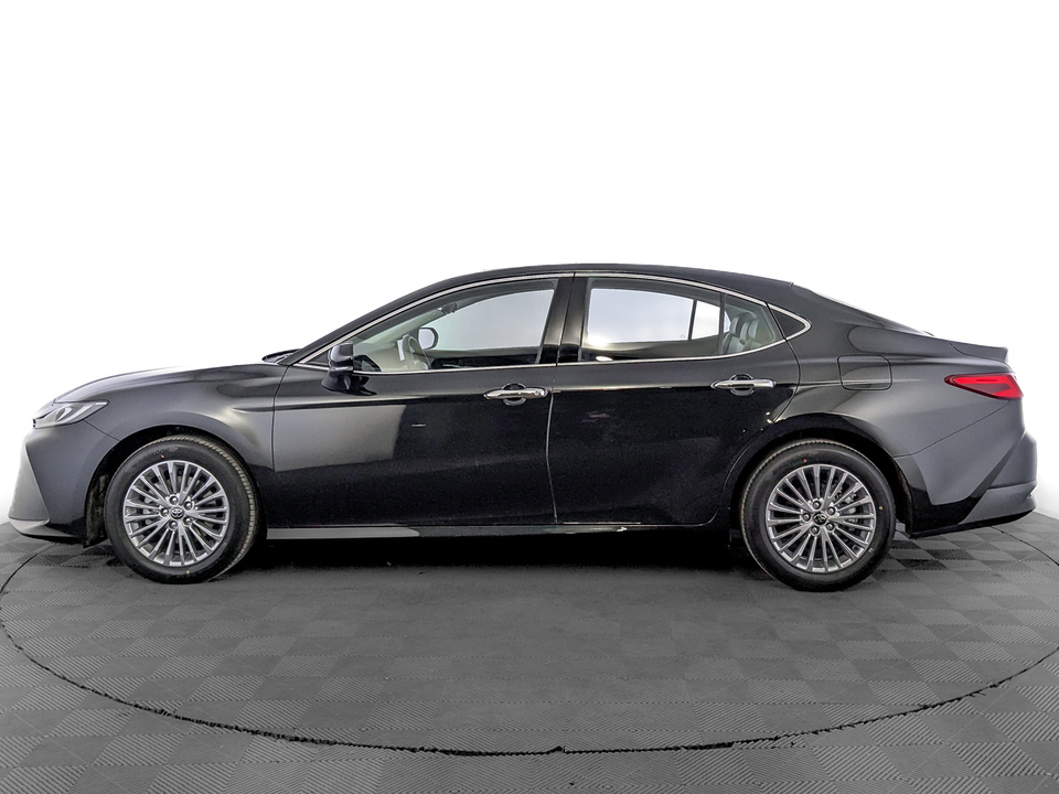 Toyota Camry HGVP Luxury 2.0H/197 CVT 4D