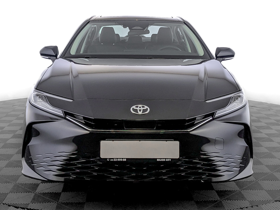 Toyota Camry HGVP Luxury 2.0H/197 CVT 4D