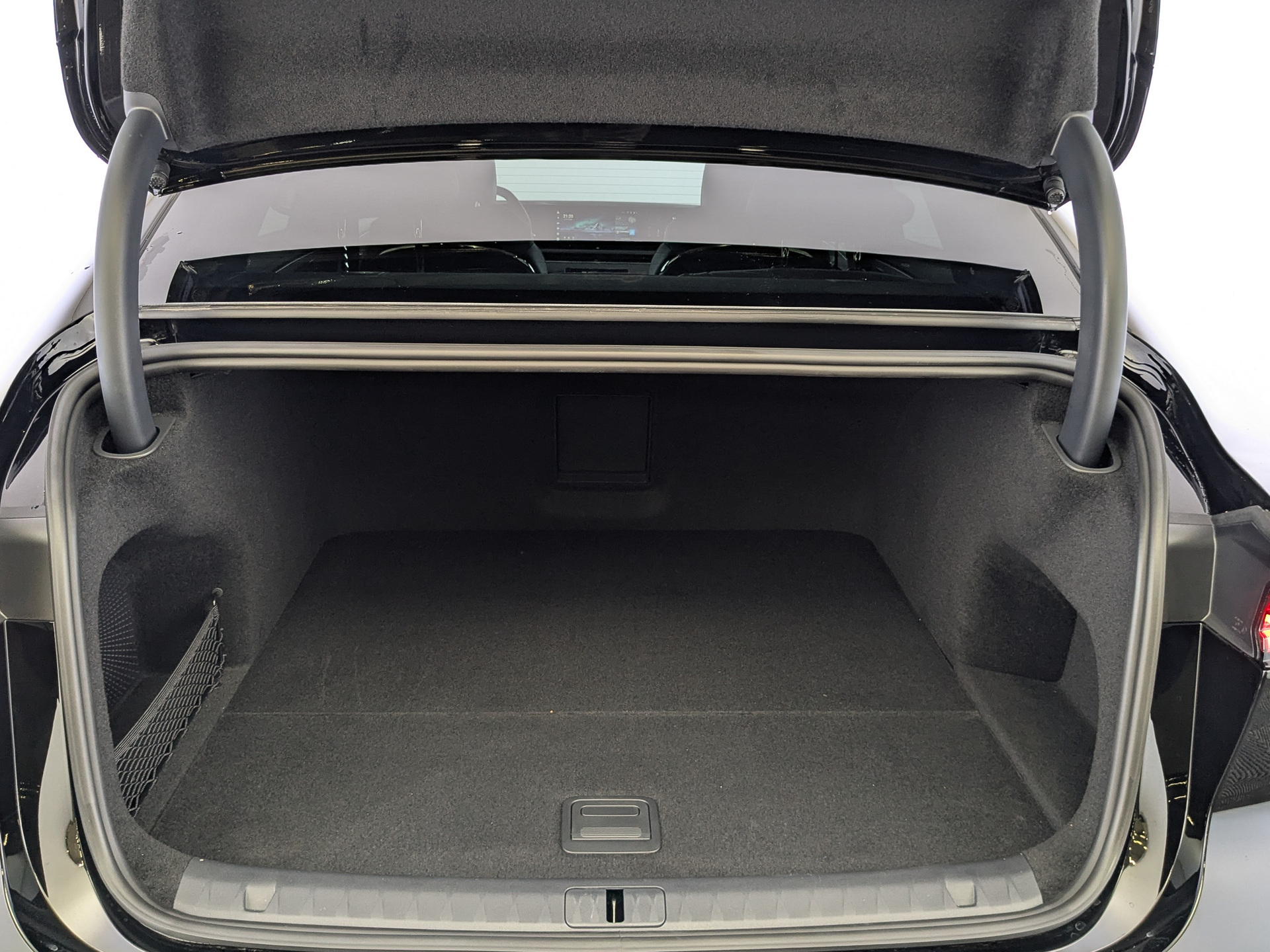 Фото Voyah Passion EVR 1.5ELH/170 43кВт 4WD