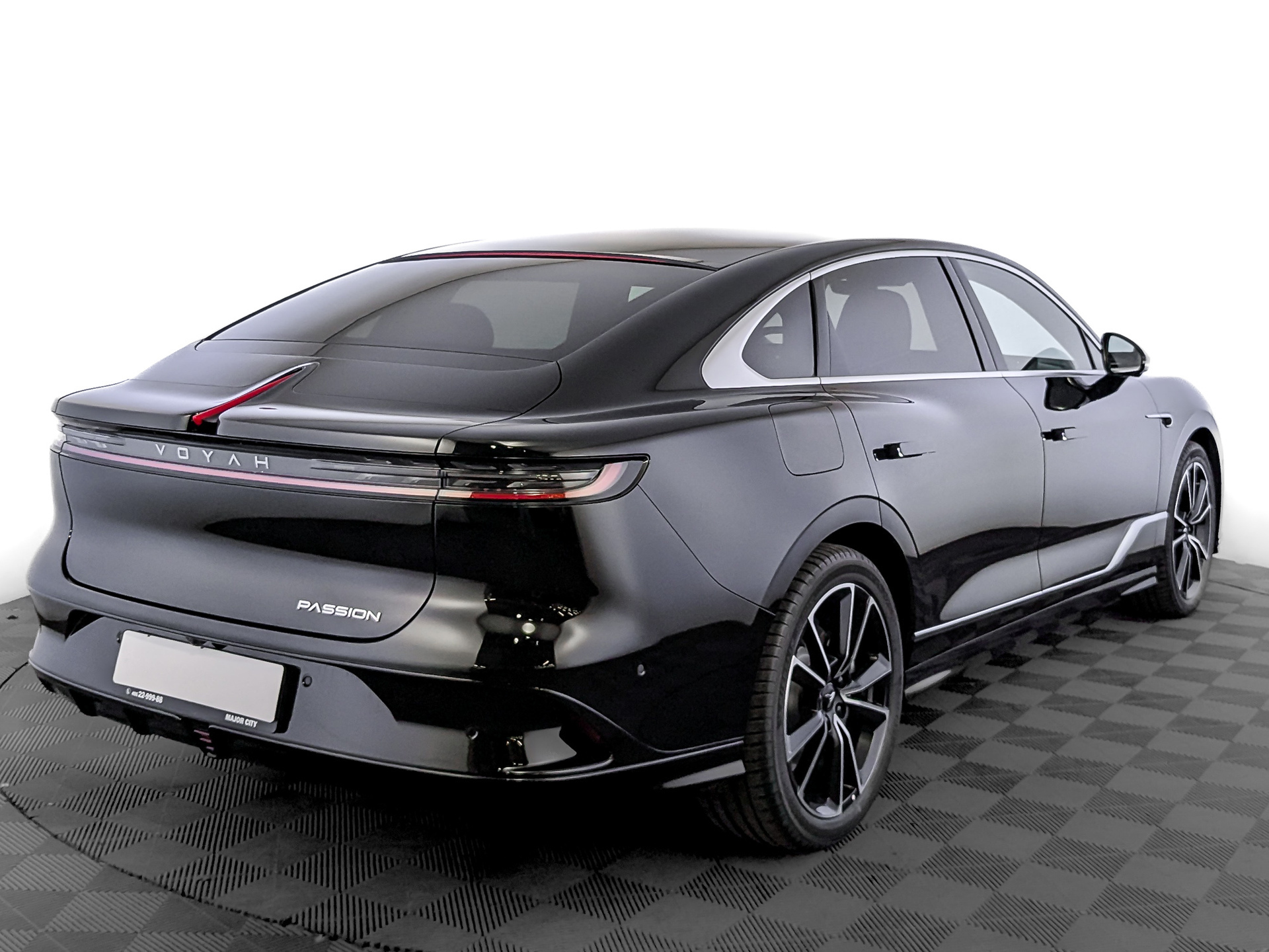 Фото Voyah Passion EVR 1.5ELH/170 43кВт 4WD