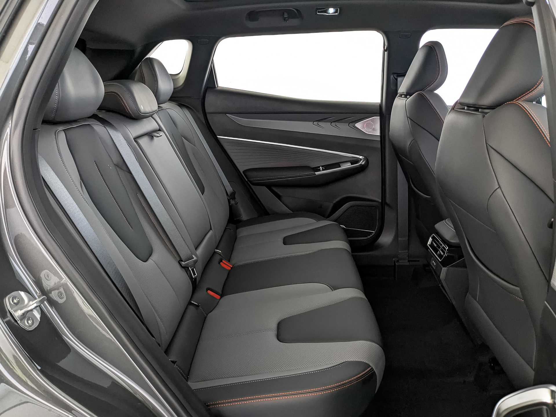 Фото Geely Cityray (G426) Flagship 1.5T/147 7RT 2WD