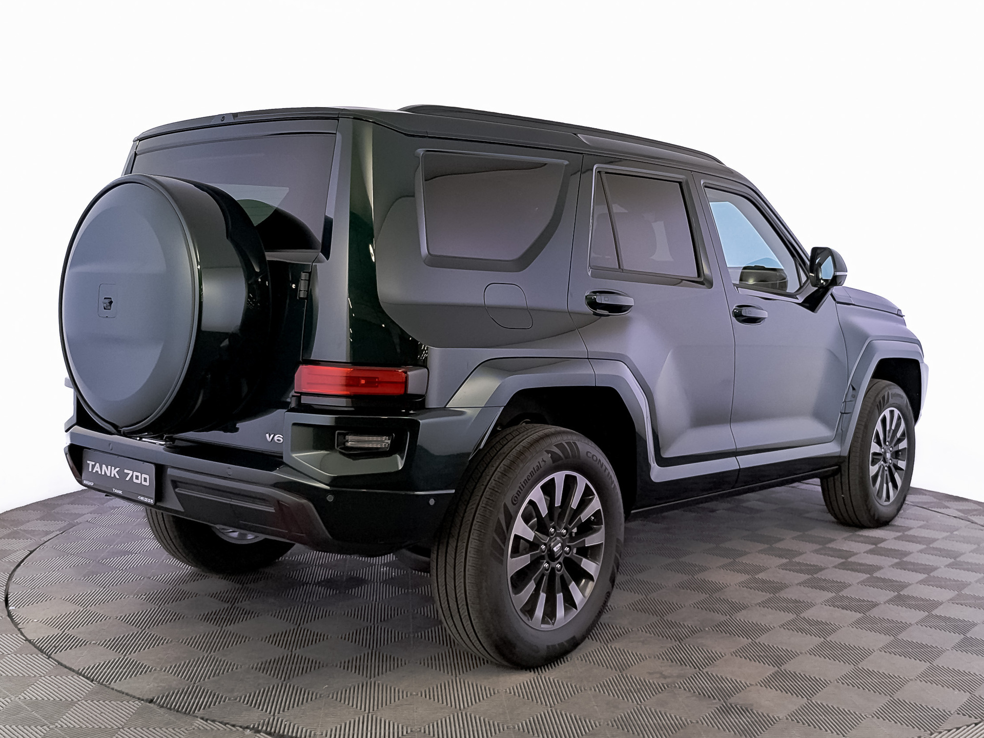 Фото Tank 700 Премиум (Superior) 3.0T/354 9AT 4WD