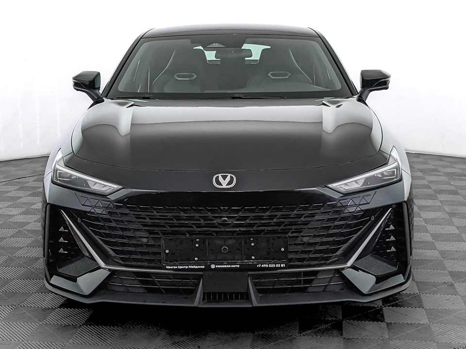 Changan UNI-V Tech 1.5T/181 7RT 5L