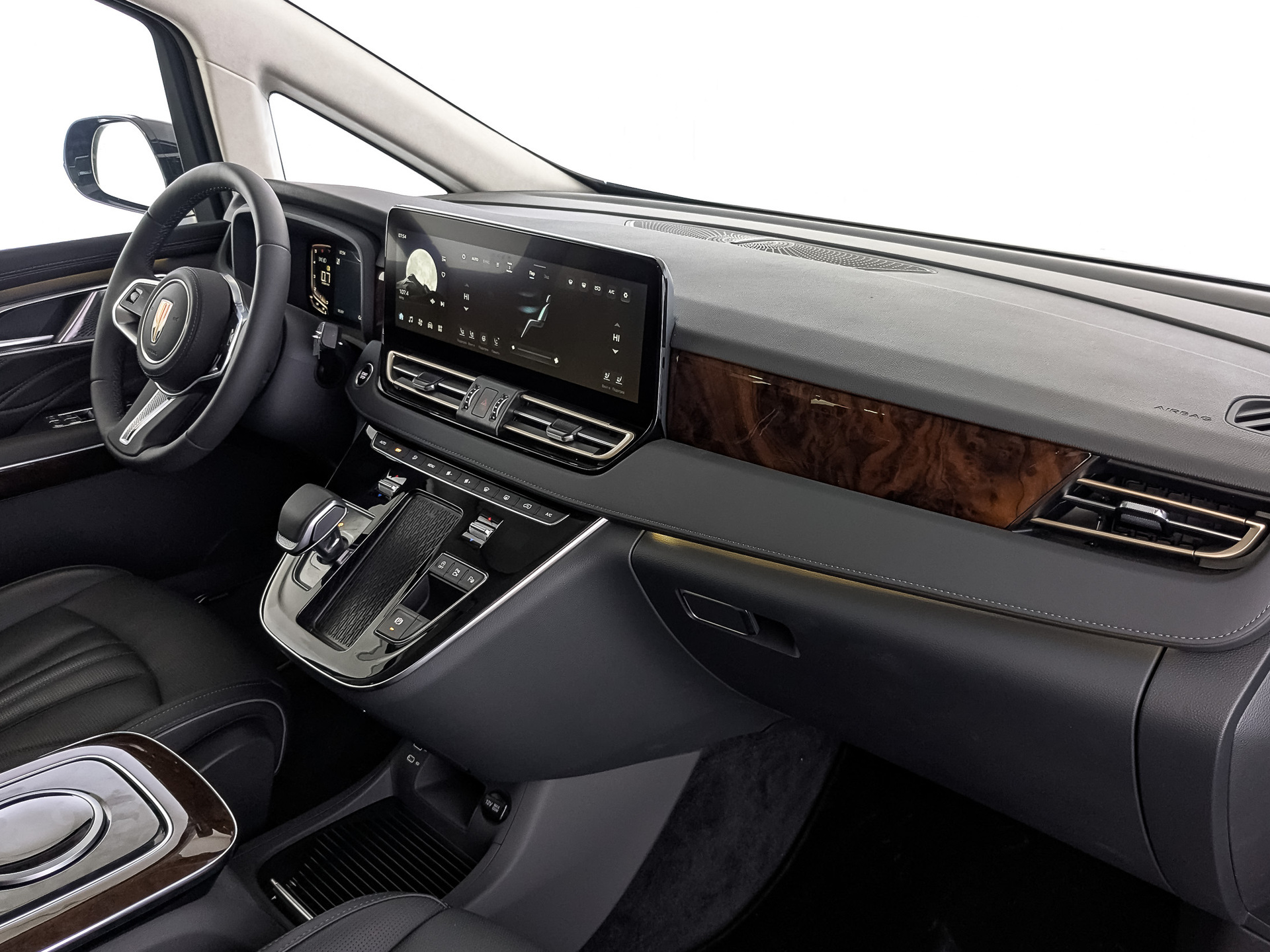 Фото Hongqi HQ9 Executive 2.0T/245 8AT