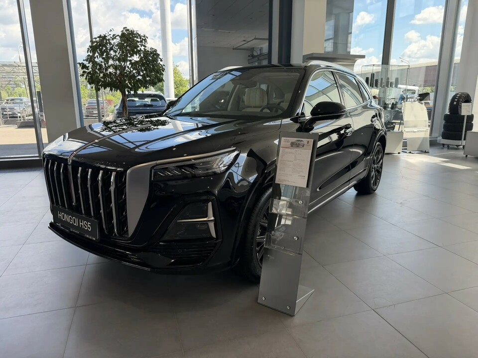 Hongqi HS5 FL Comfort 2.0T/245 8AT 4WD