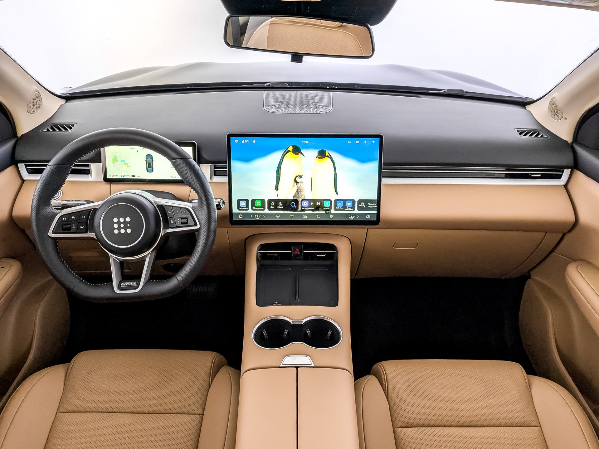 Фото Evolute i-SPACE FL 1.5ELH/95 25кВт FWD 5S