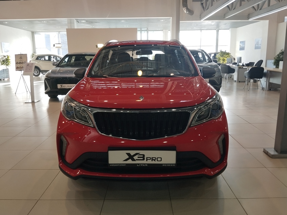 Livan X3 Pro Luxury 1.5L/103 CVT 5D