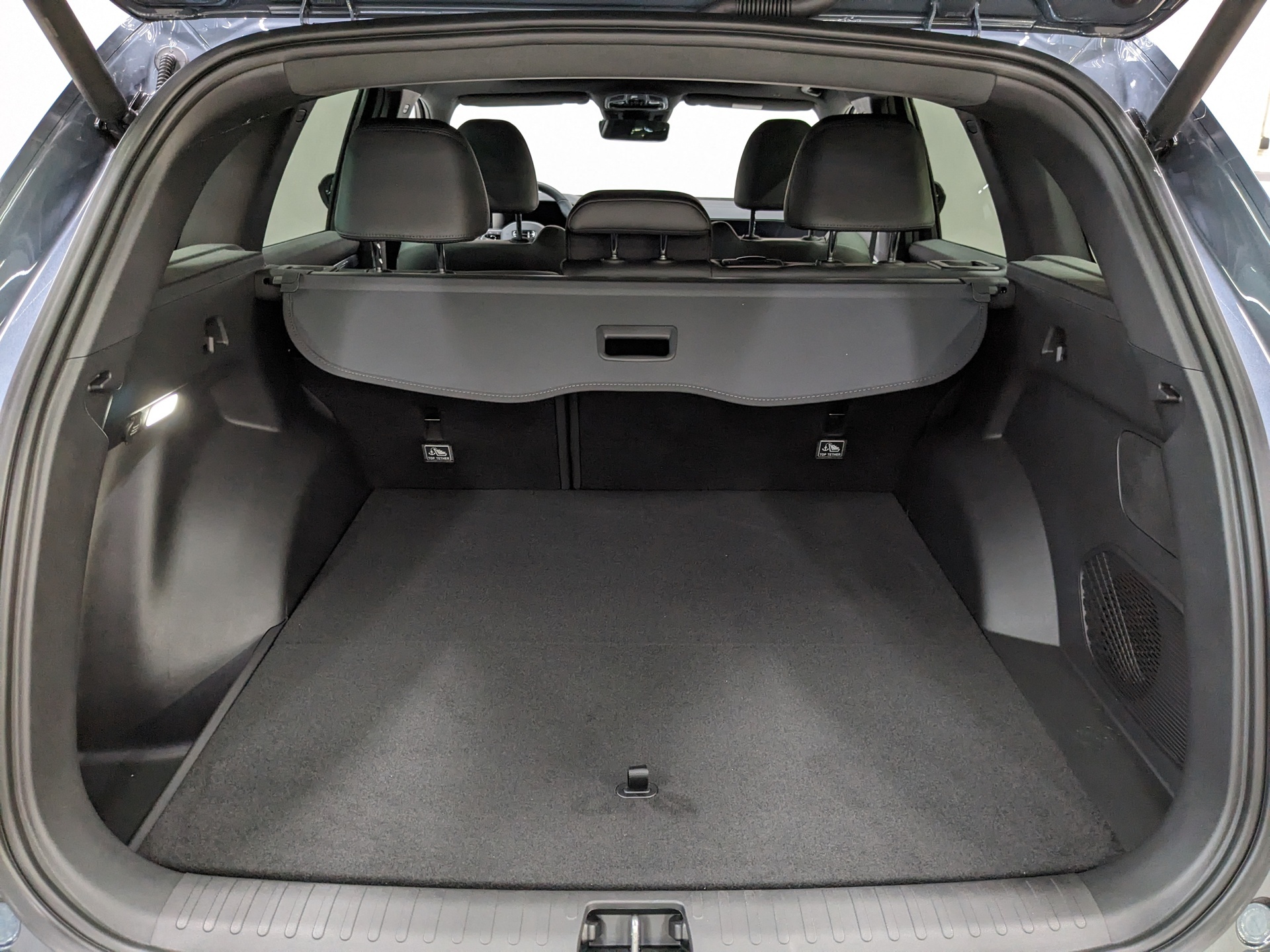 Фото Geely Monjaro Flagship 2.0T/238 8AT 4WD