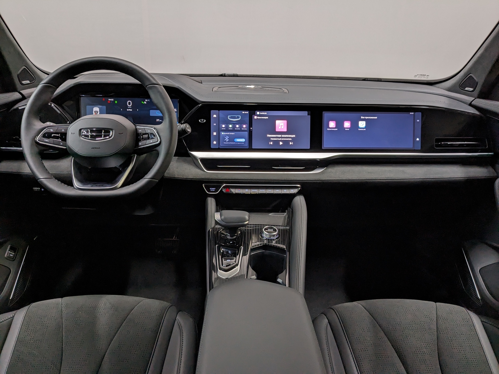 Фото Geely Monjaro Flagship 2.0T/238 8AT 4WD