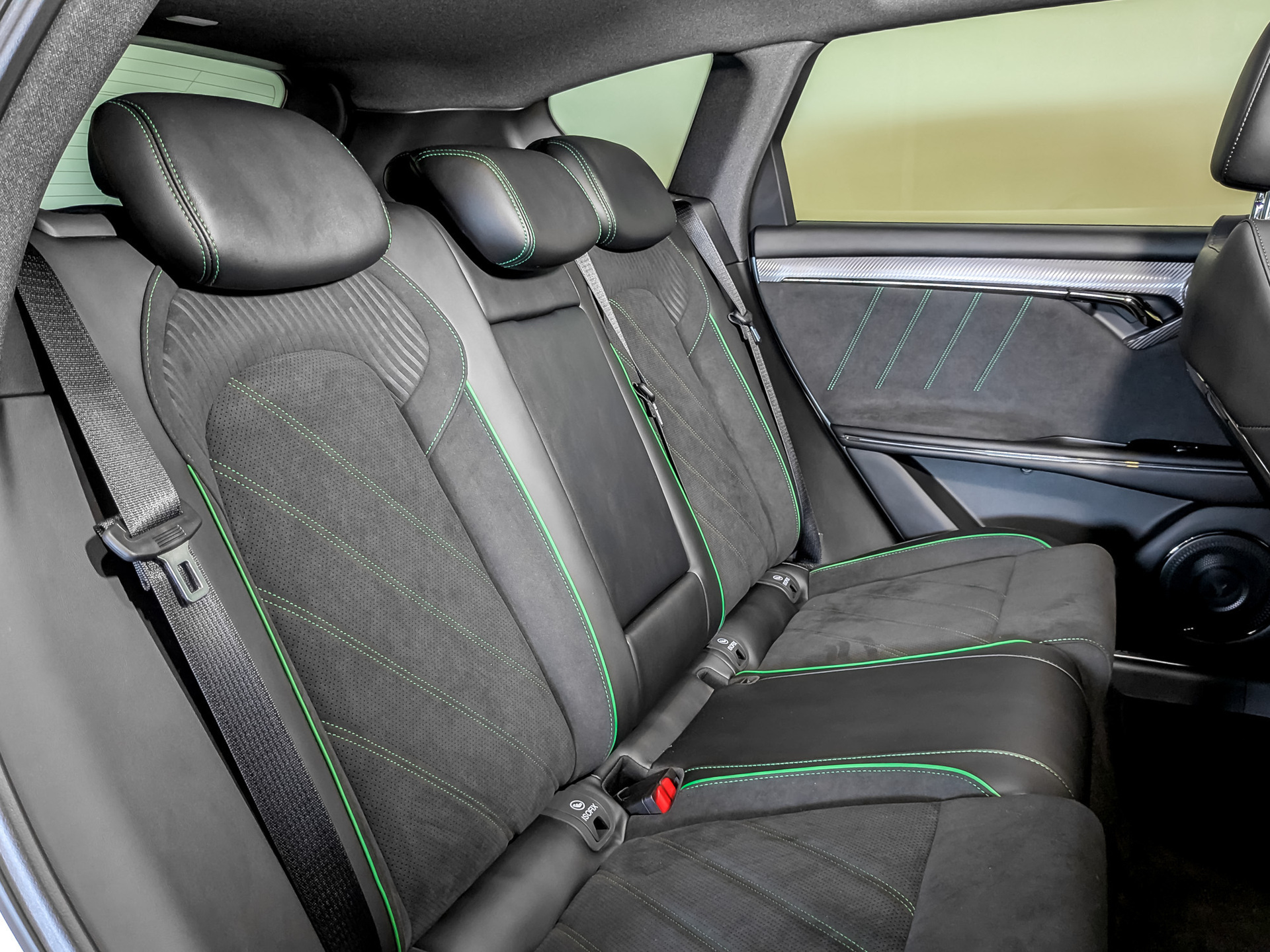 Фото Voyah Free FL EVR 1.5H/204 39,2 кВт 4WD