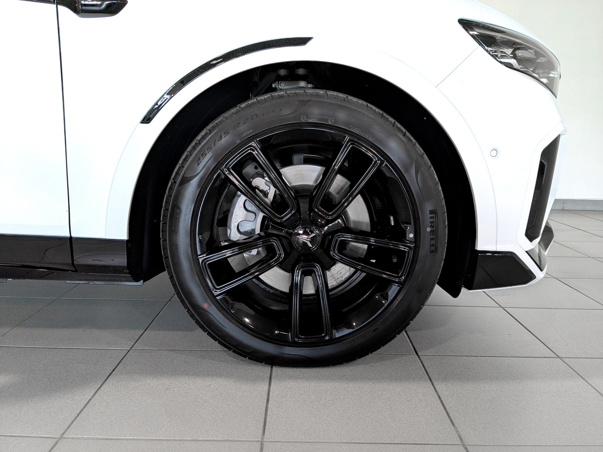 Фото Voyah Free FL EVR 1.5H/204 39,2 кВт 4WD