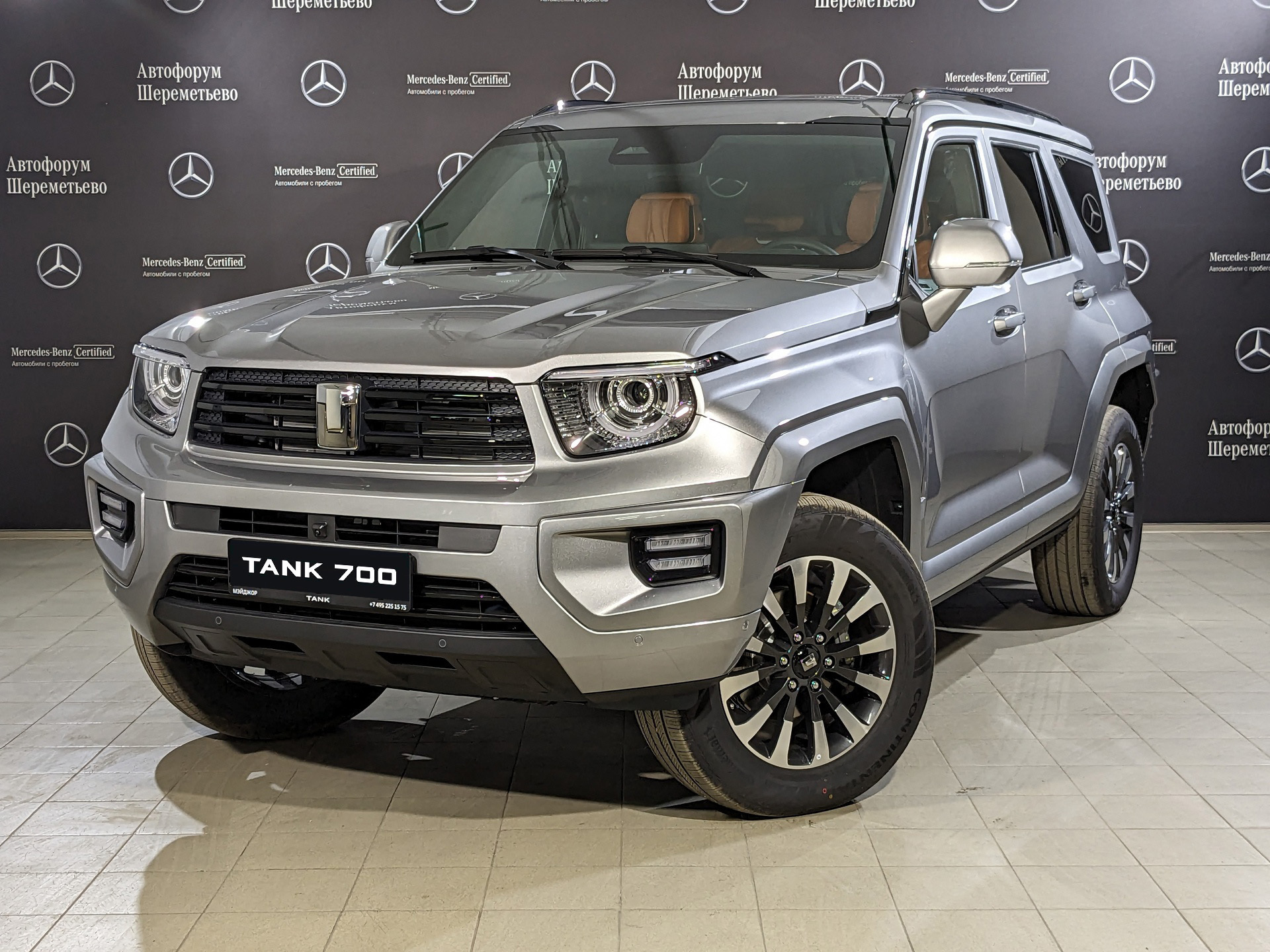 Фото Tank 700 Премиум (Superior) 3.0T/354 9AT 4WD