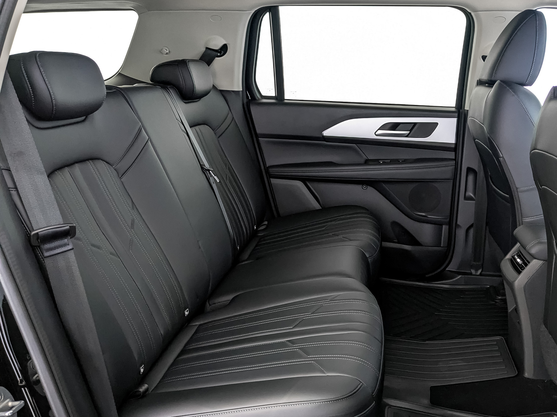 Фото Haval H5 Elite 2.0T/200 8AT 4WD