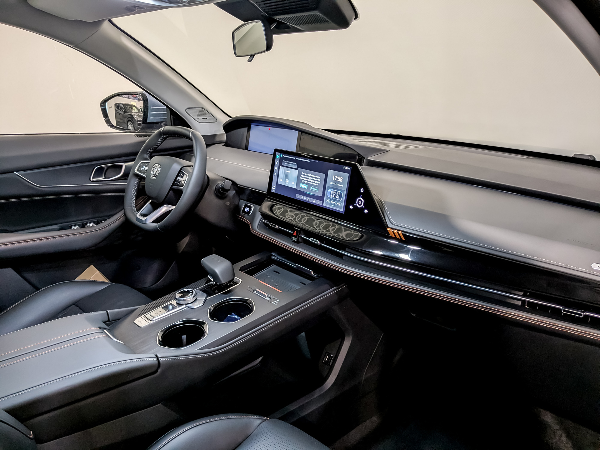 Фото Changan UNI-K Техно 2.0T/226 8AT Полный привод