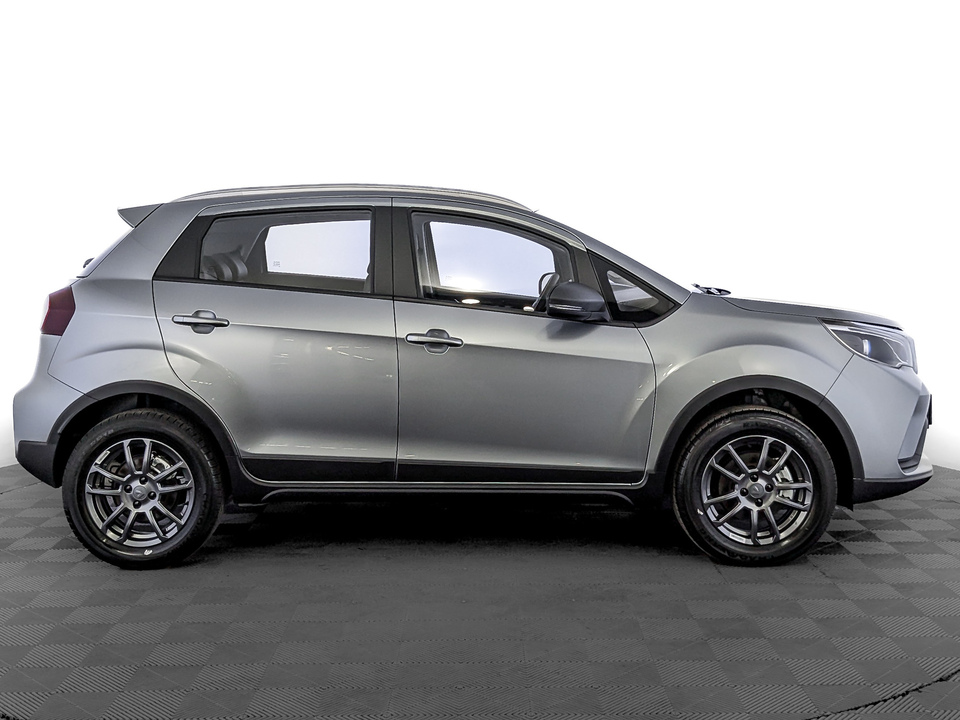 Livan X3 Pro Luxury 1.5L/103 CVT 5D